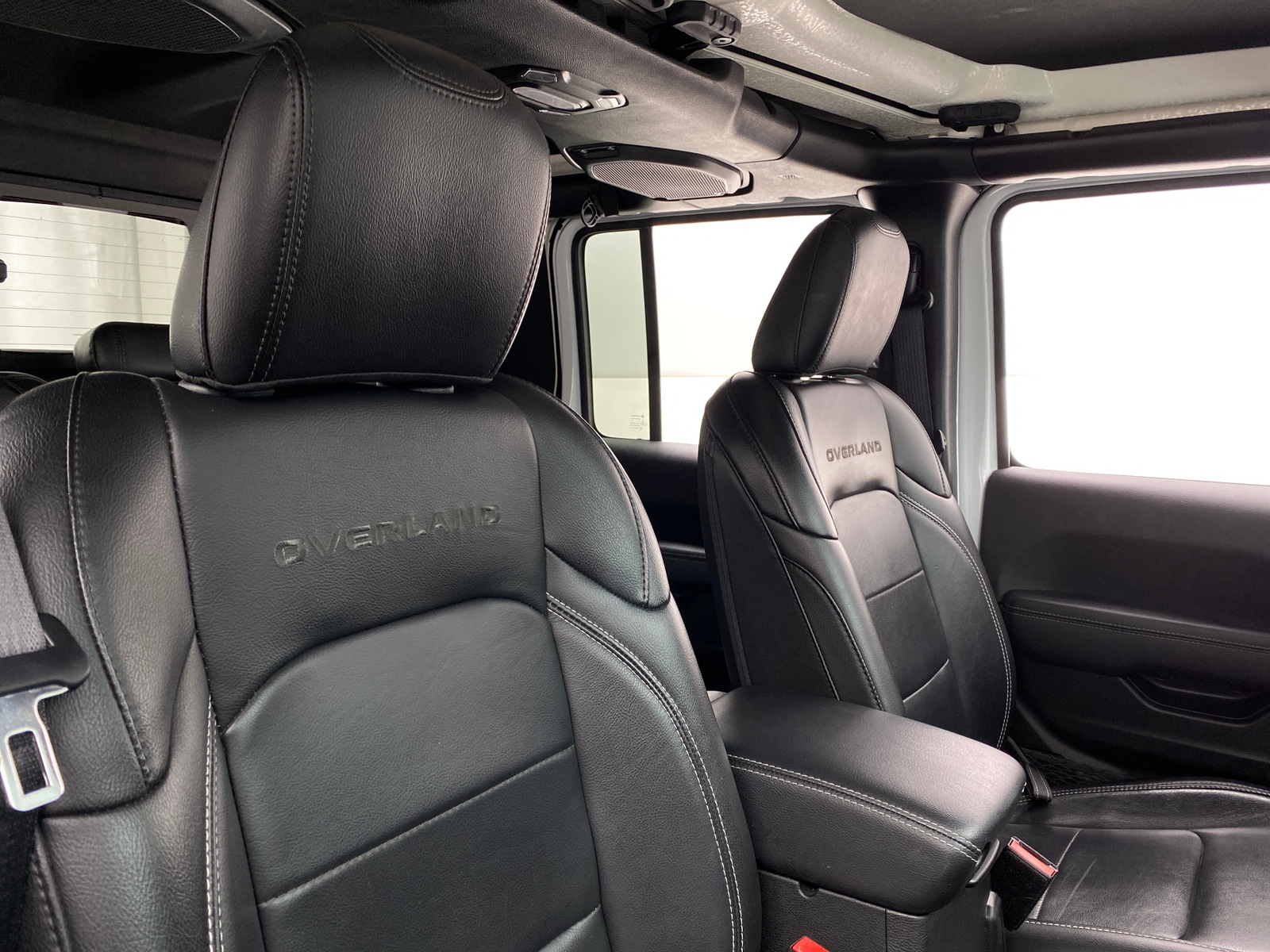 Thumbnail: 2022 Jeep Gladiator - 2