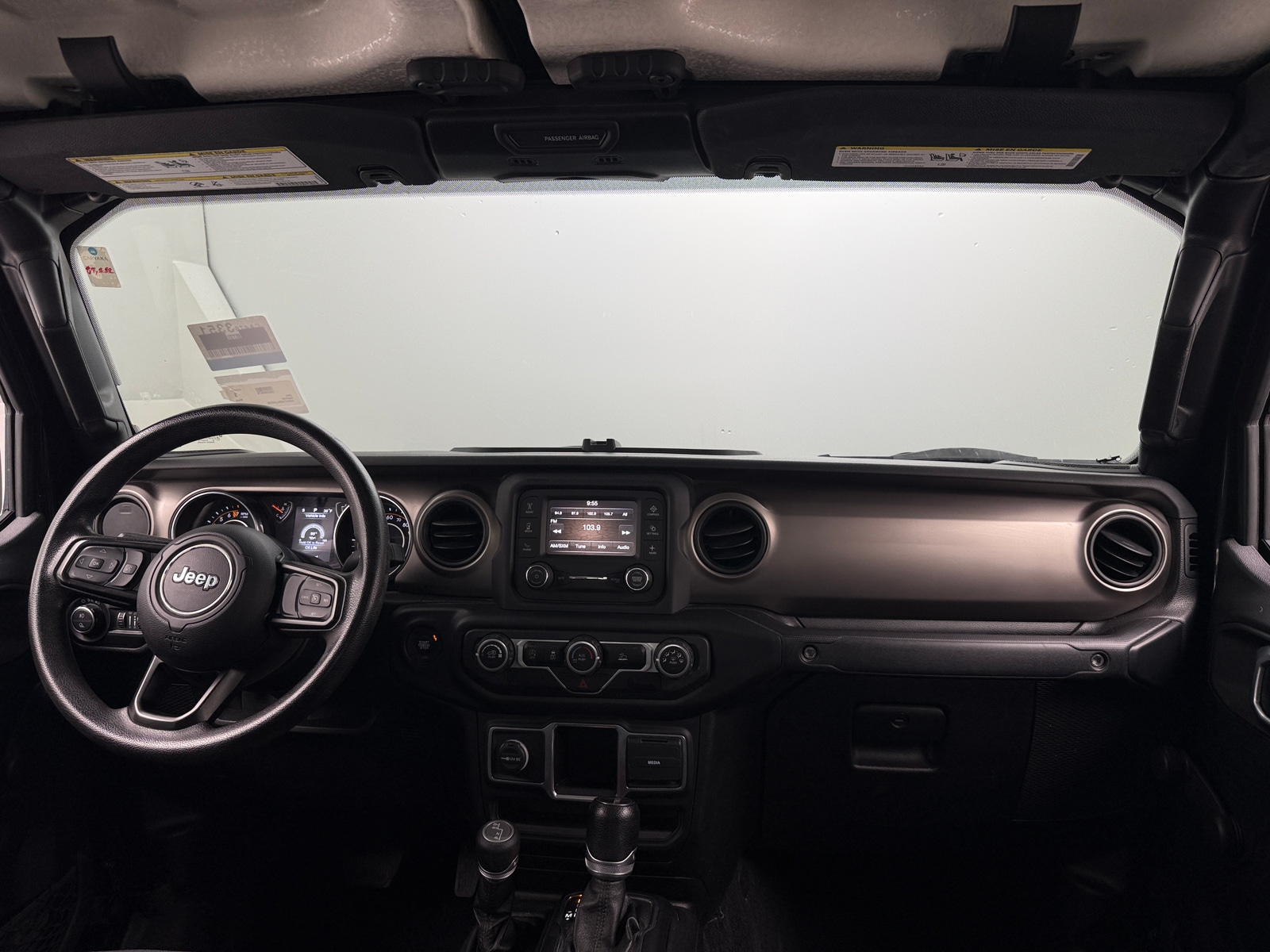 Thumbnail: 2020 Jeep Gladiator - 3