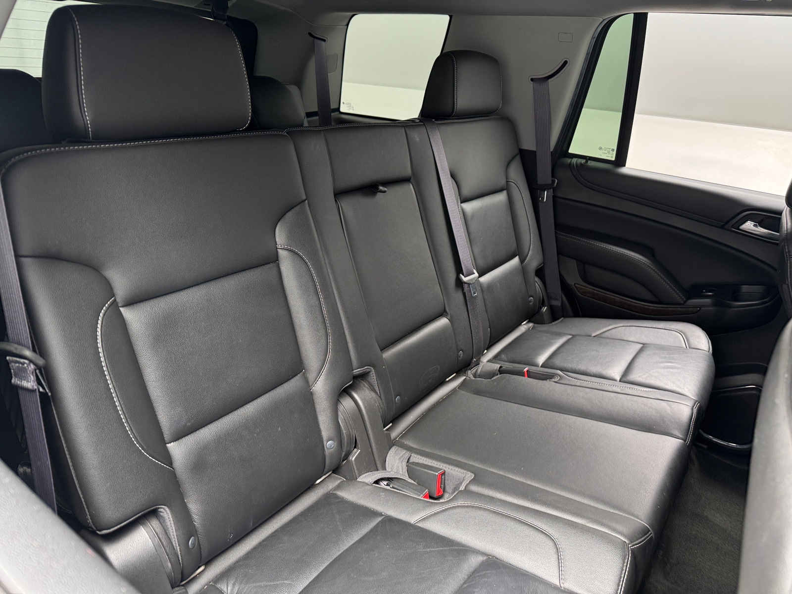 Thumbnail: 2017 Chevrolet Tahoe - 5