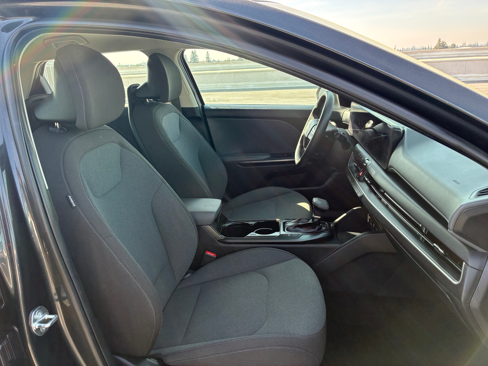 Thumbnail: 2025 Kia K4 - 2