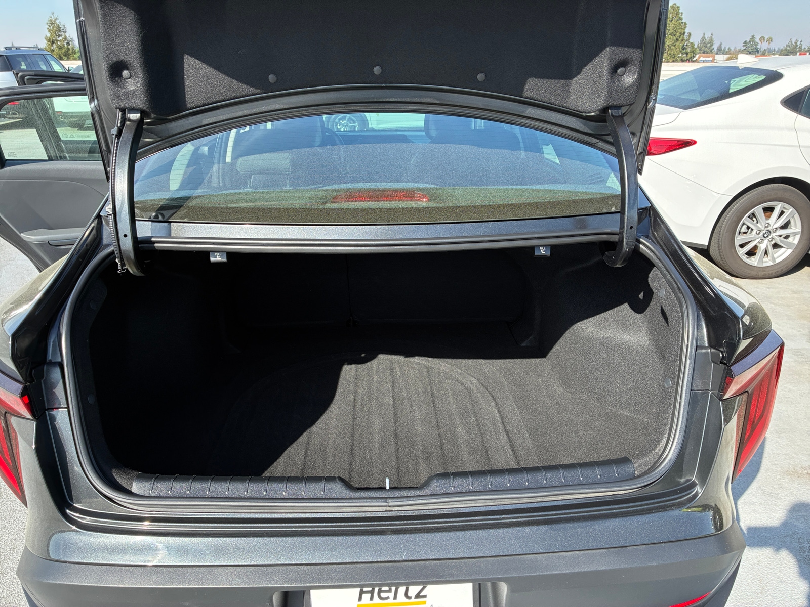 Thumbnail: 2025 Kia K4 - 6