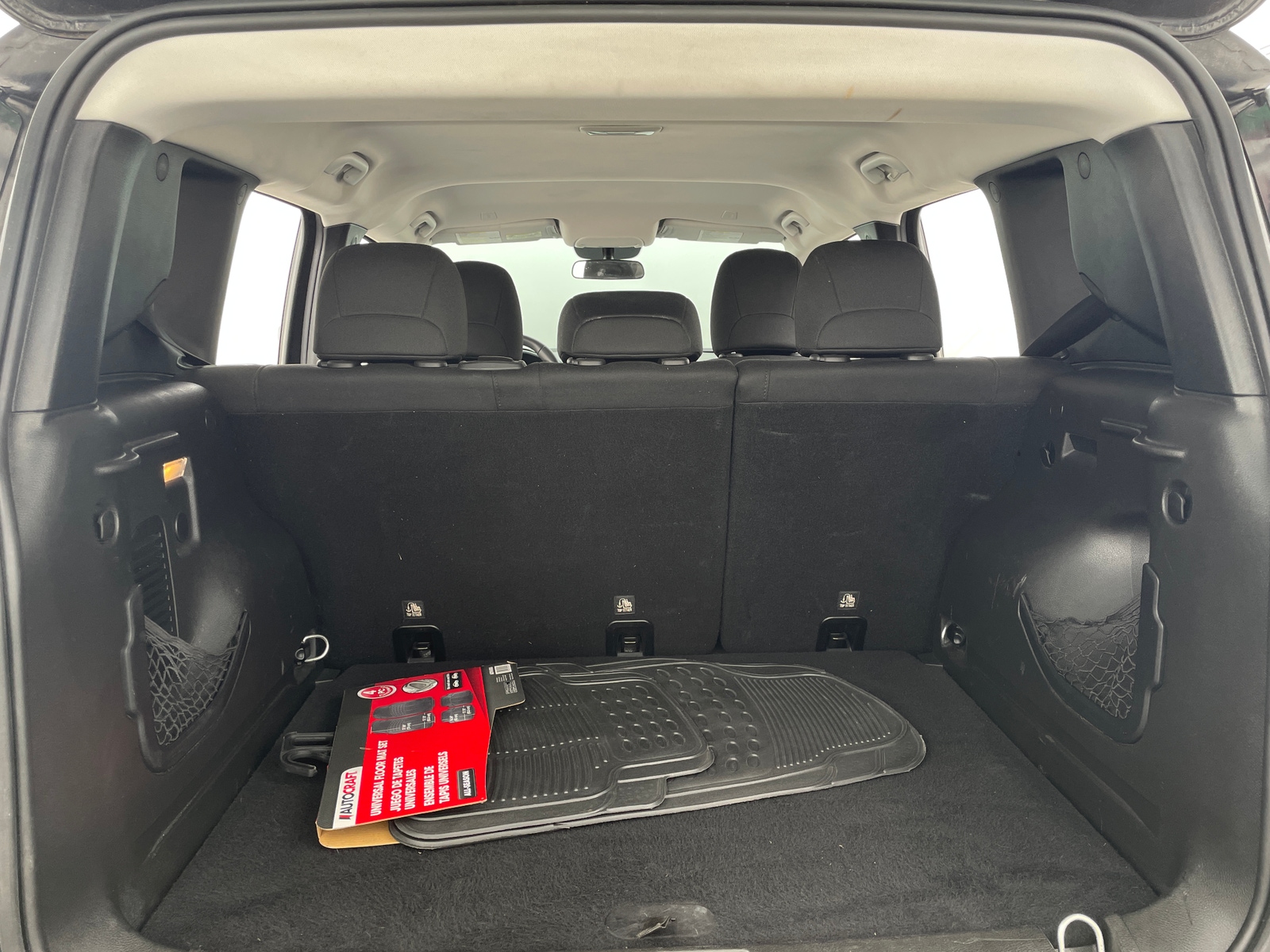 Thumbnail: 2018 Jeep Renegade - 7