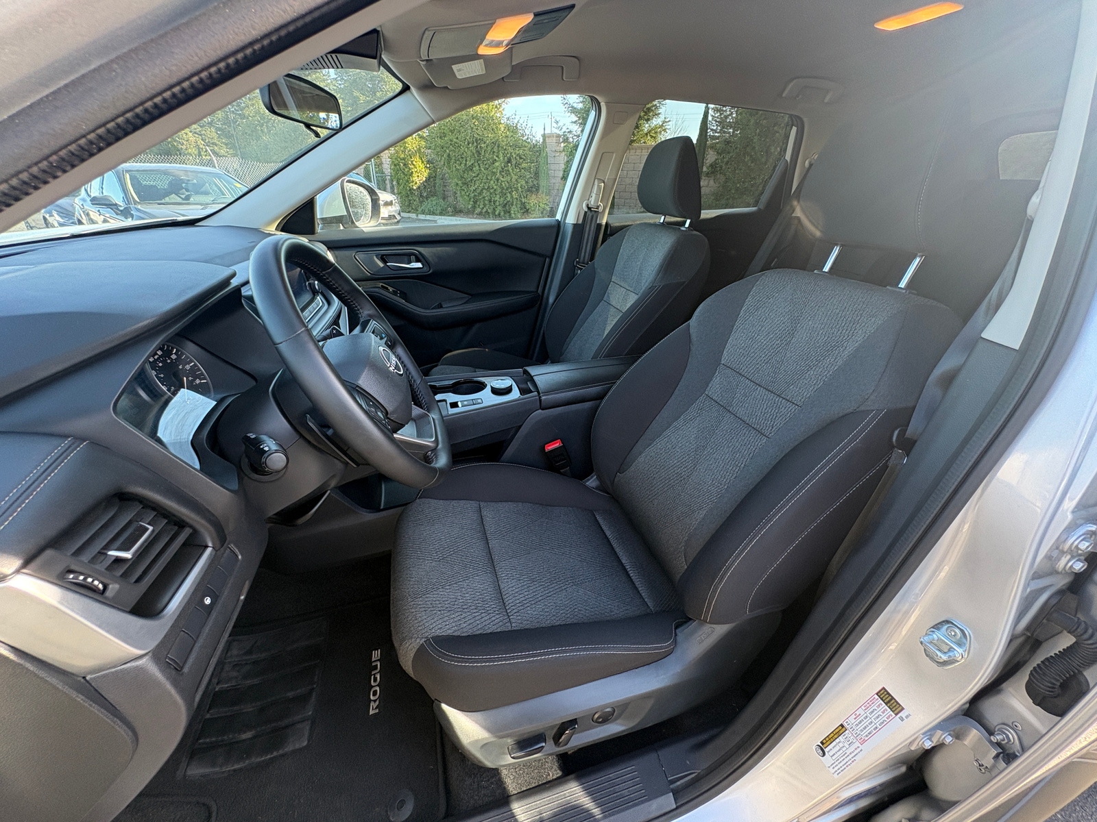 Thumbnail: 2025 Nissan Rogue - 2