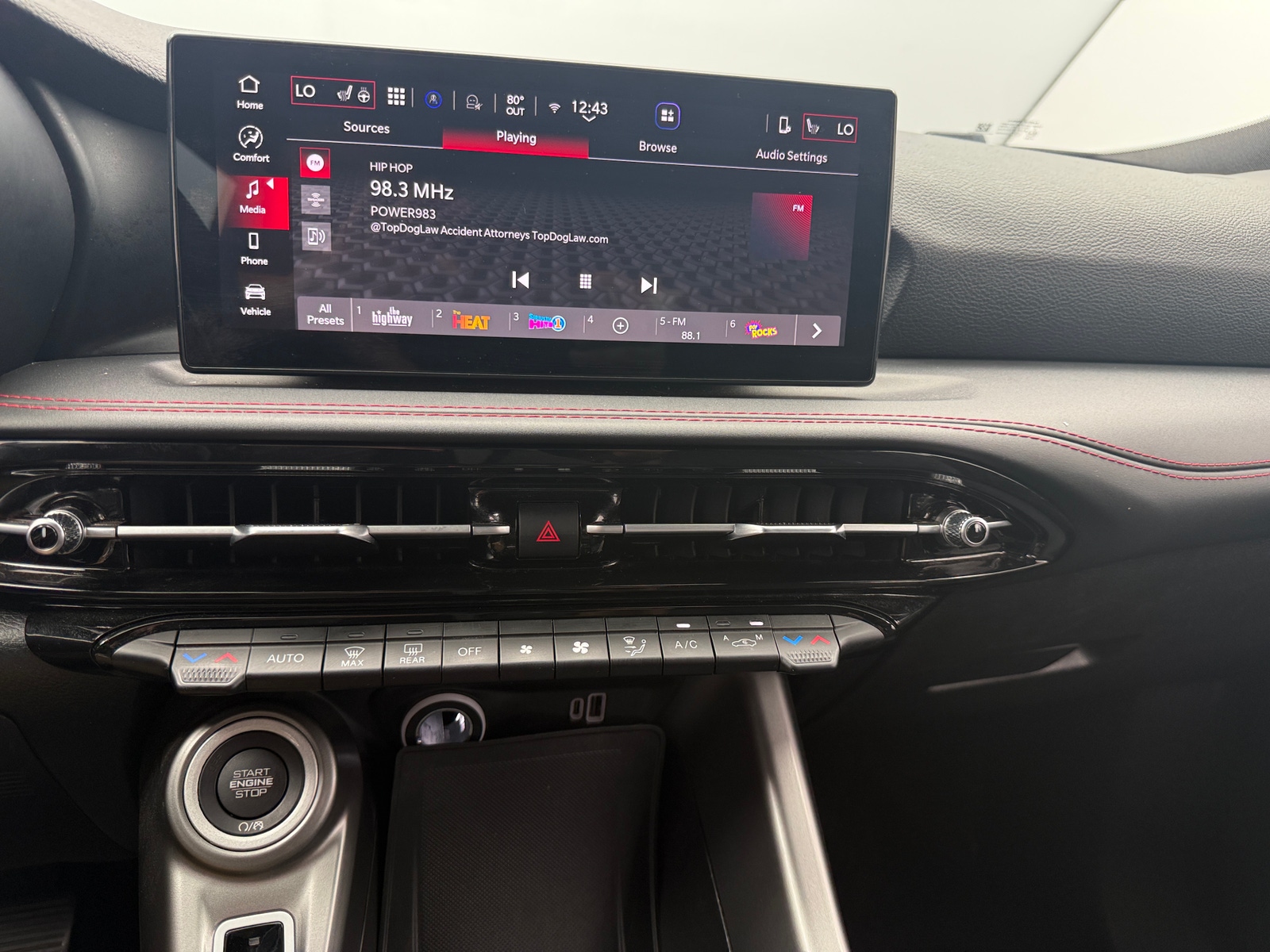 Thumbnail: 2024 Dodge Hornet - 3