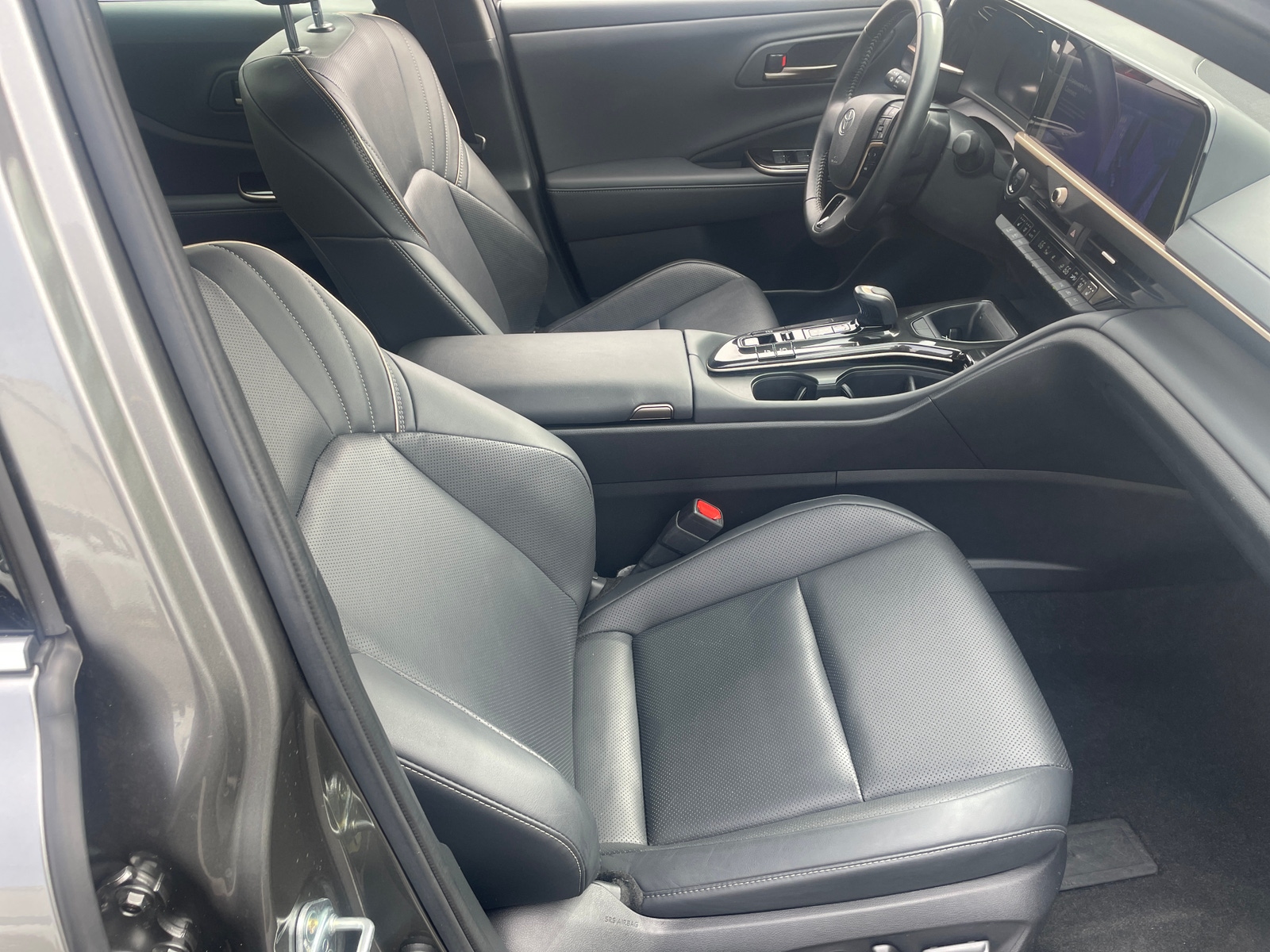 Thumbnail: 2025 Toyota Crown - 2