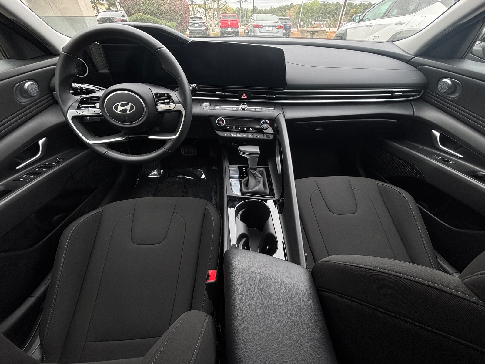 Thumbnail: 2025 Hyundai Elantra - 3