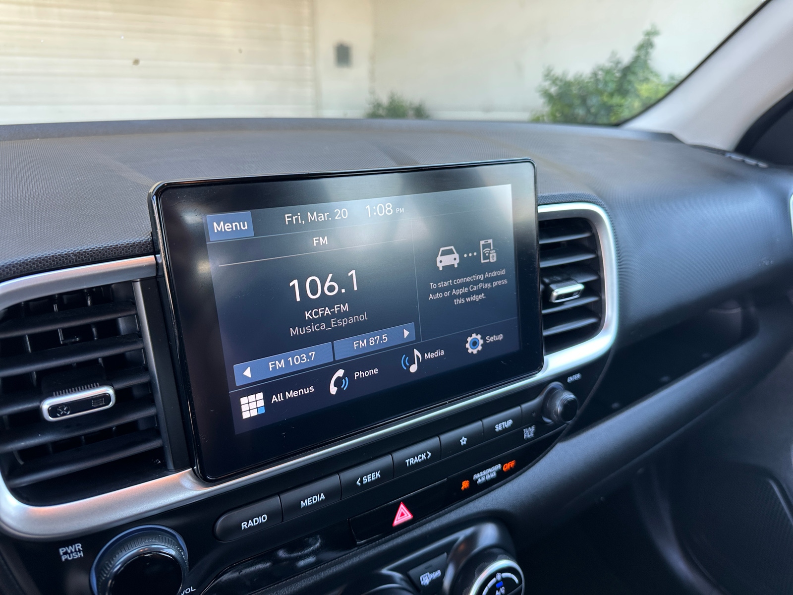 Thumbnail: 2025 Hyundai Venue - 4