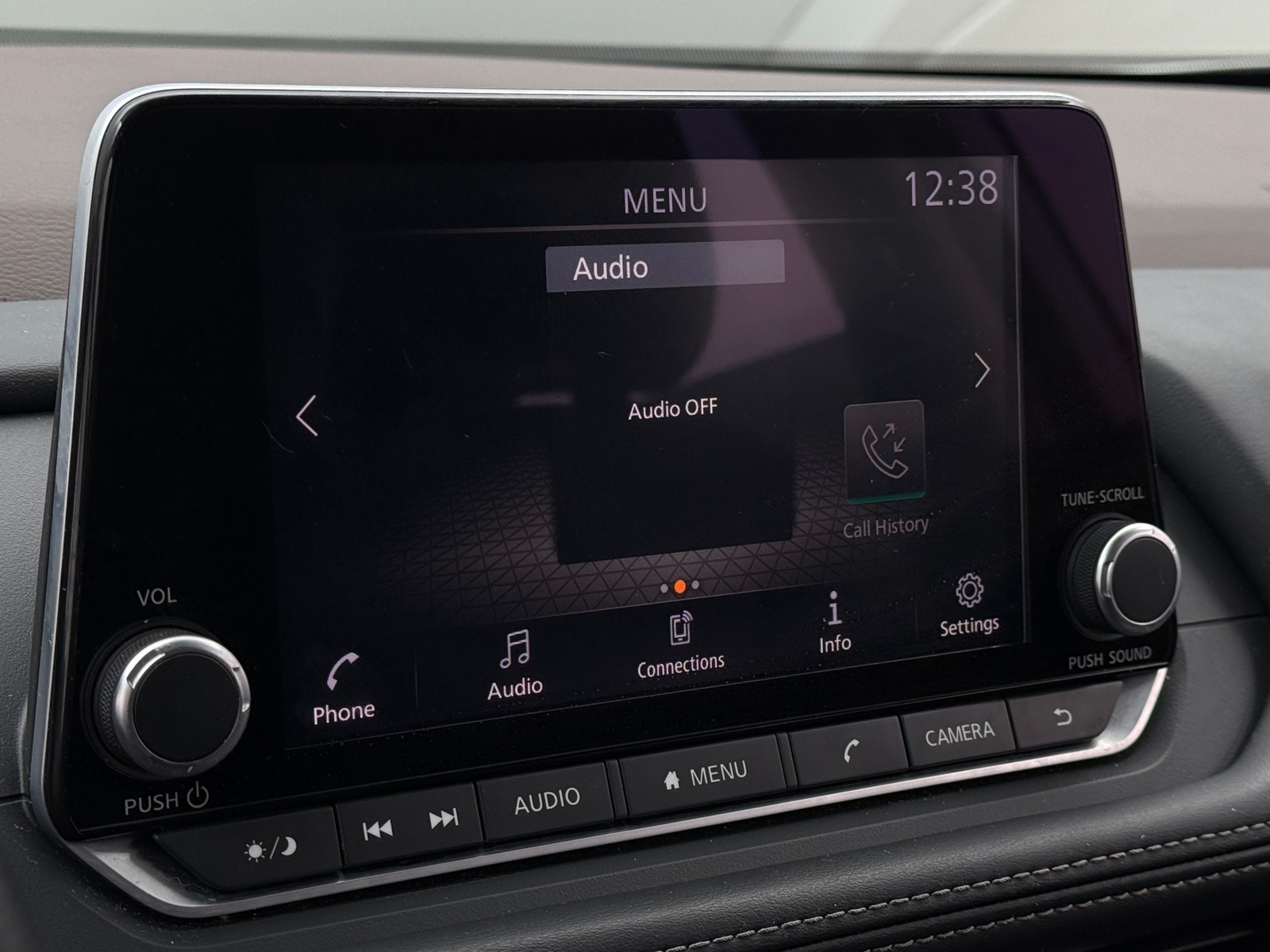 Thumbnail: 2022 Nissan Rogue - 4