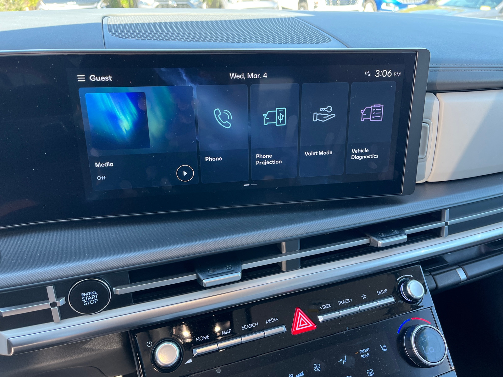 Thumbnail: 2025 Hyundai Santa Fe - 4