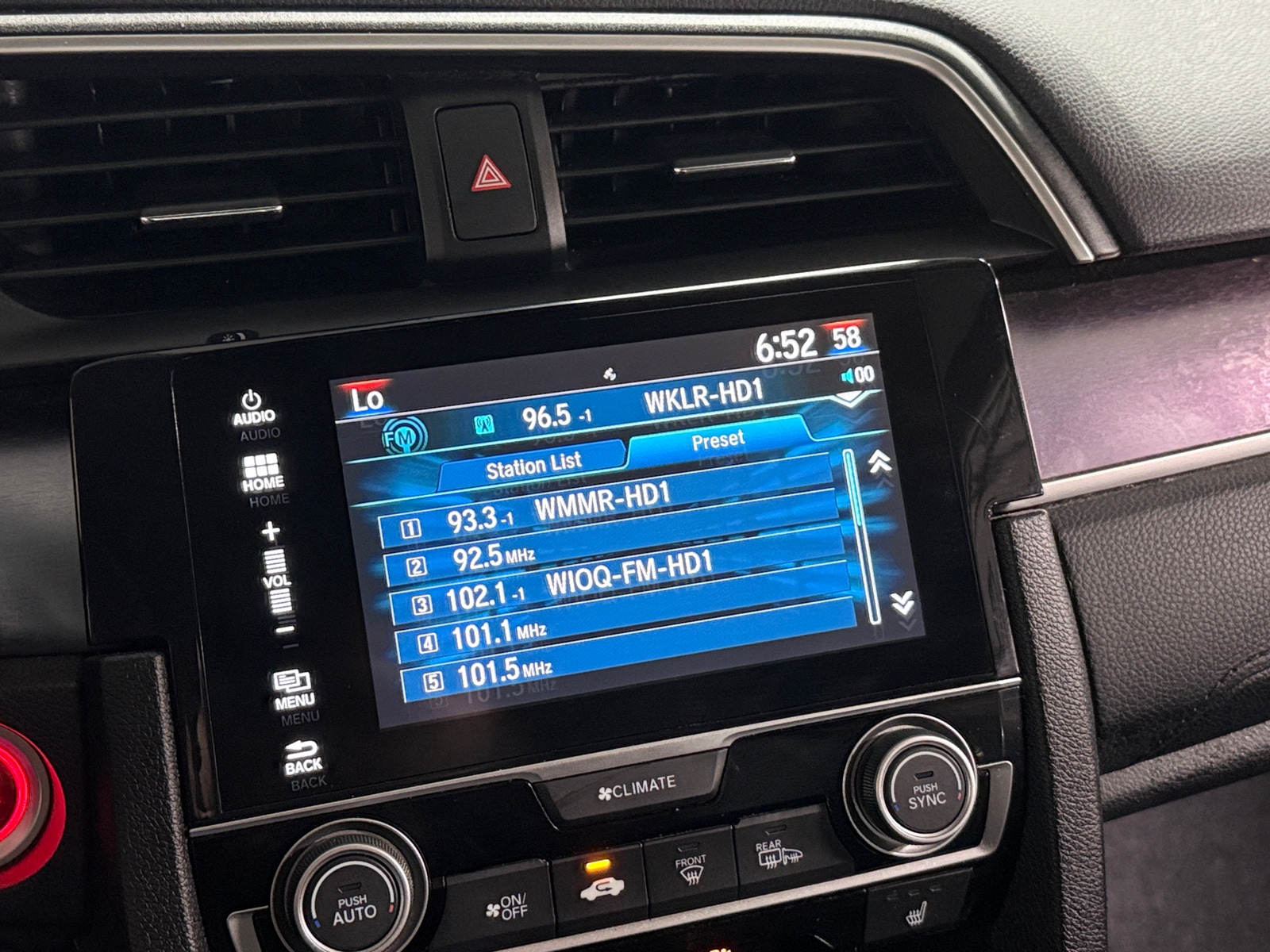 Thumbnail: 2016 Honda Civic - 4