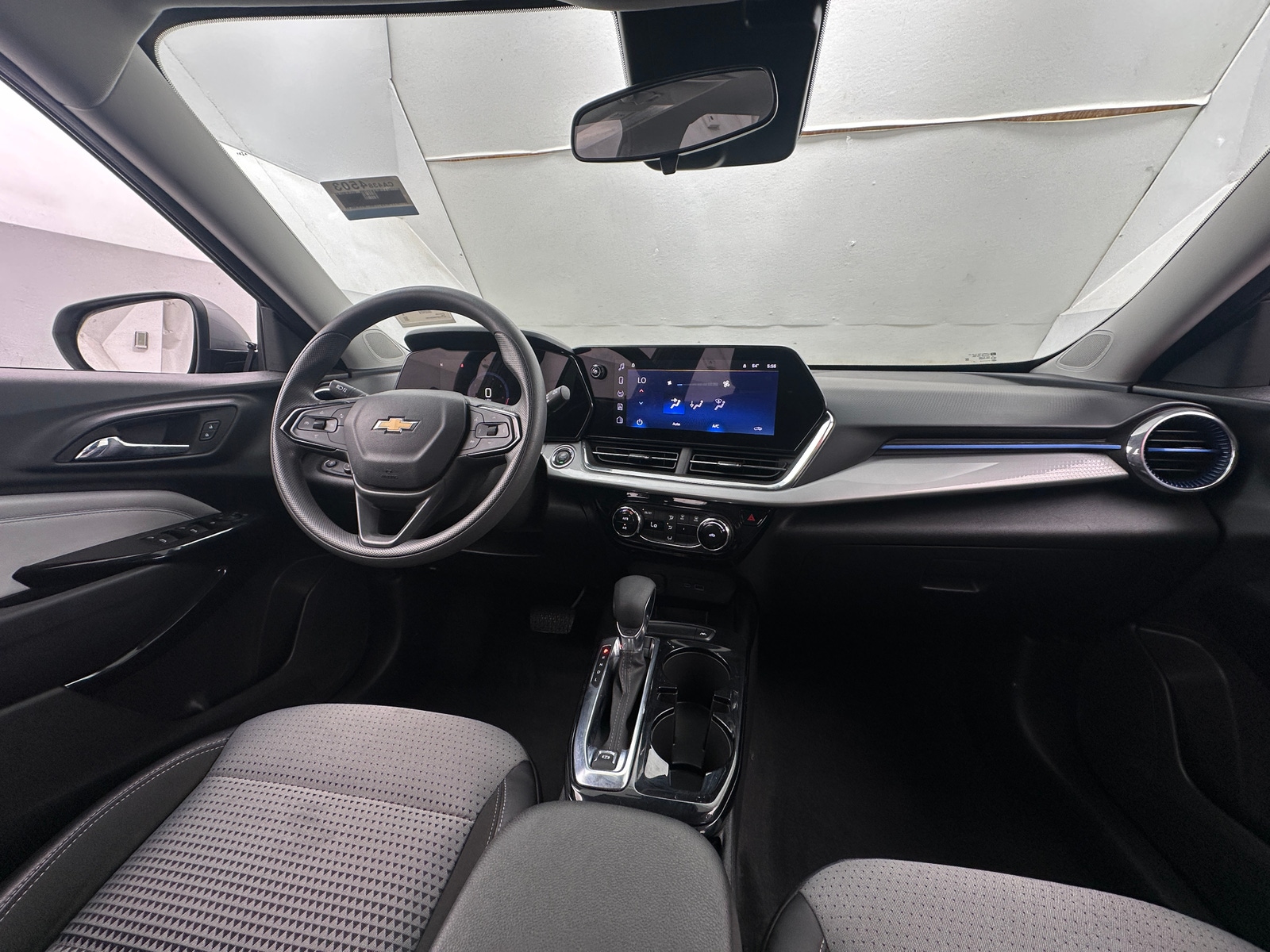 Thumbnail: 2025 Chevrolet Trax - 3