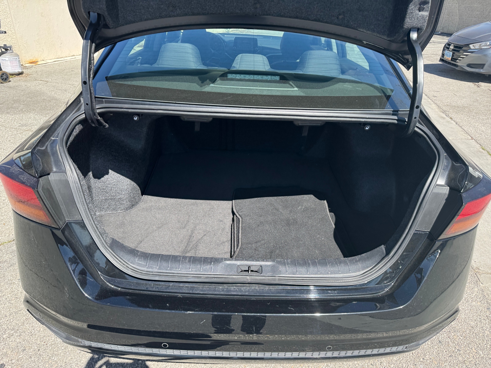 Thumbnail: 2025 Nissan Altima - 6