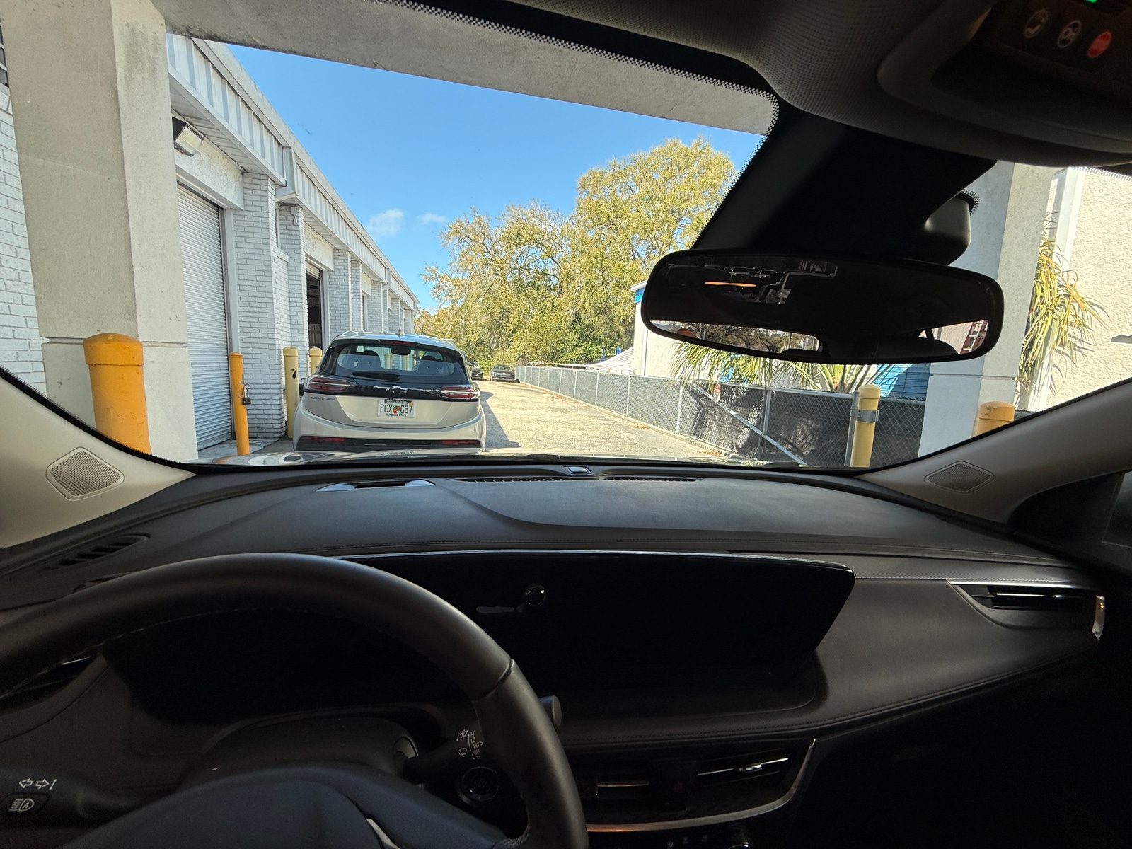 Thumbnail: 2025 Buick Encore GX - 3