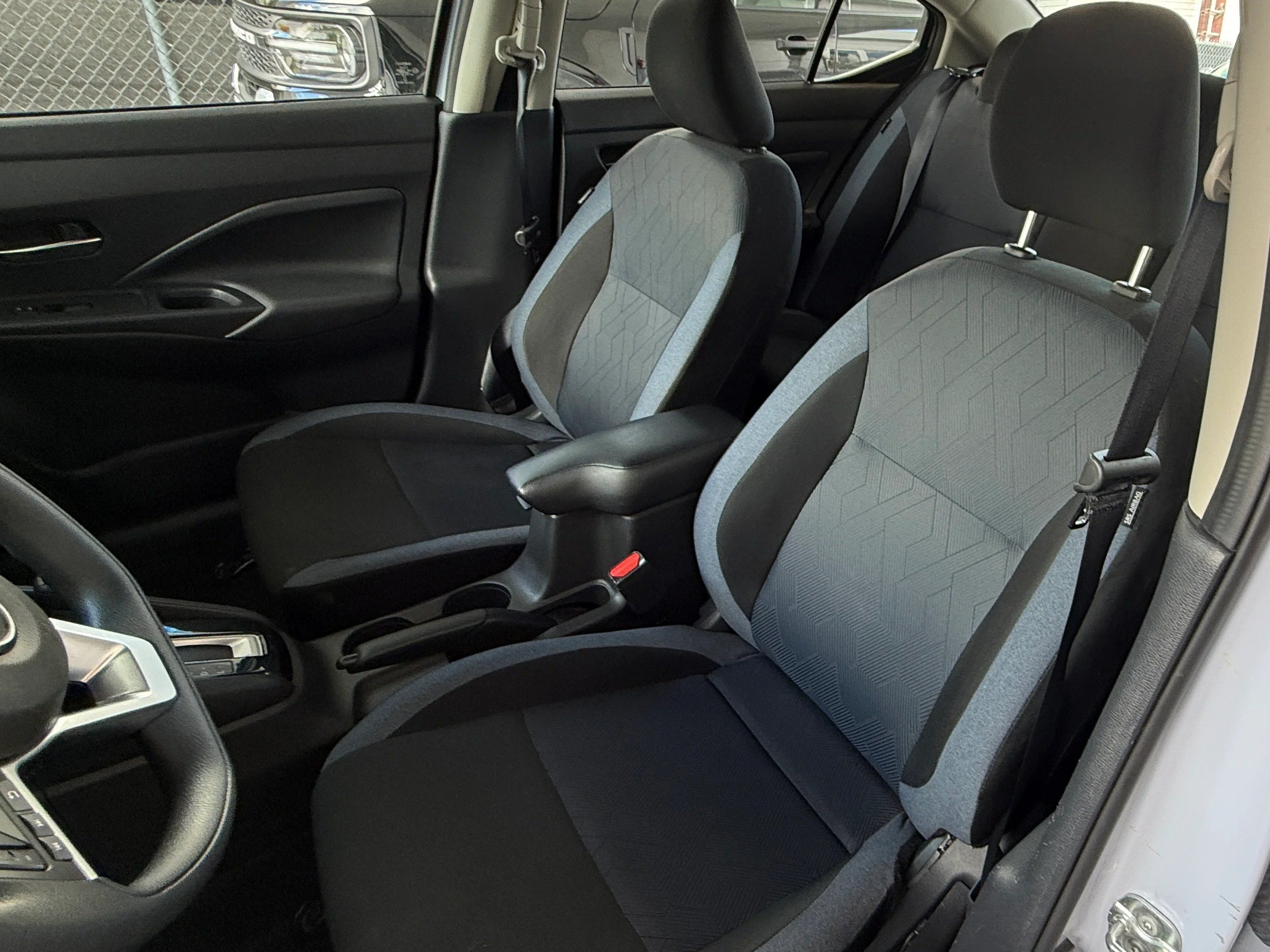 2025 Nissan Versa Sedan