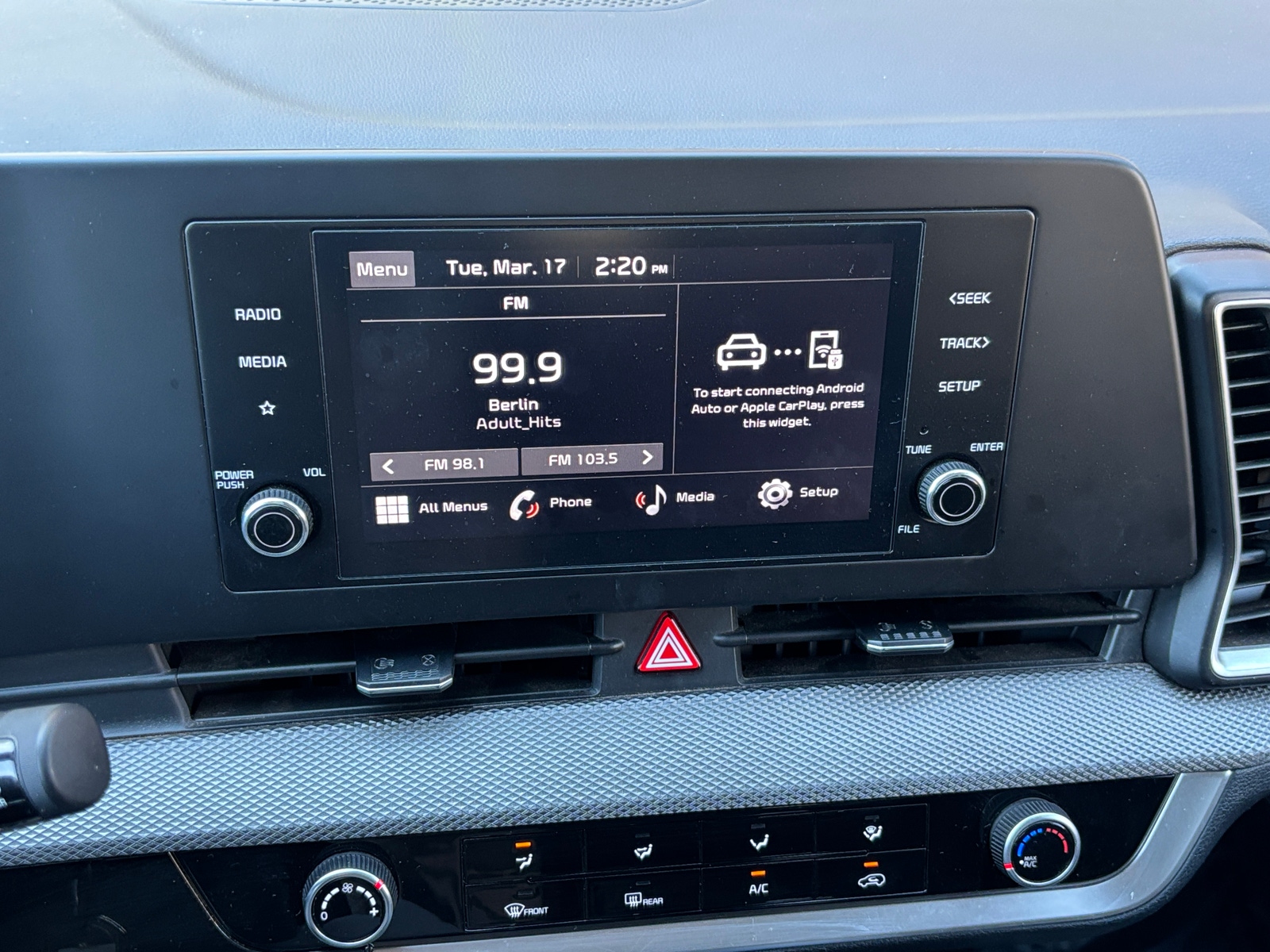 Thumbnail: 2025 Kia Sportage - 4