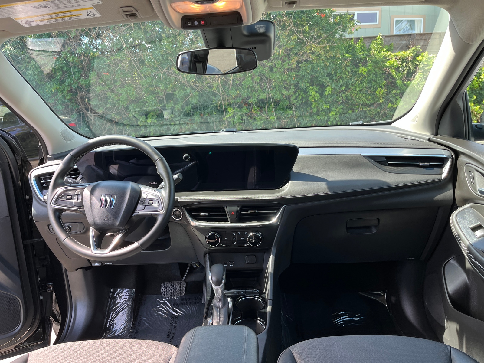 Thumbnail: 2025 Buick Encore GX - 3