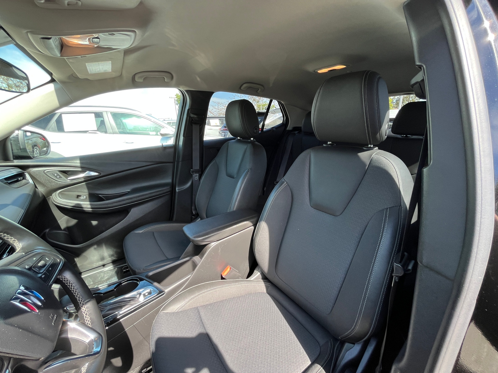 Thumbnail: 2025 Buick Encore GX - 2