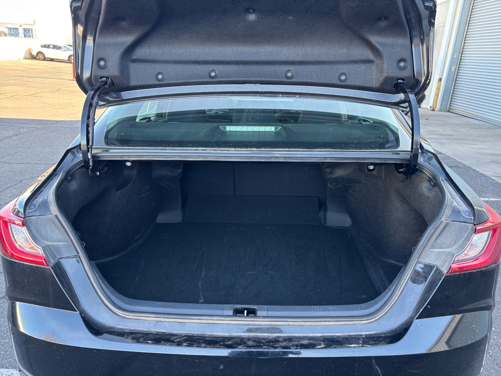 Thumbnail: 2025 Toyota Camry - 6