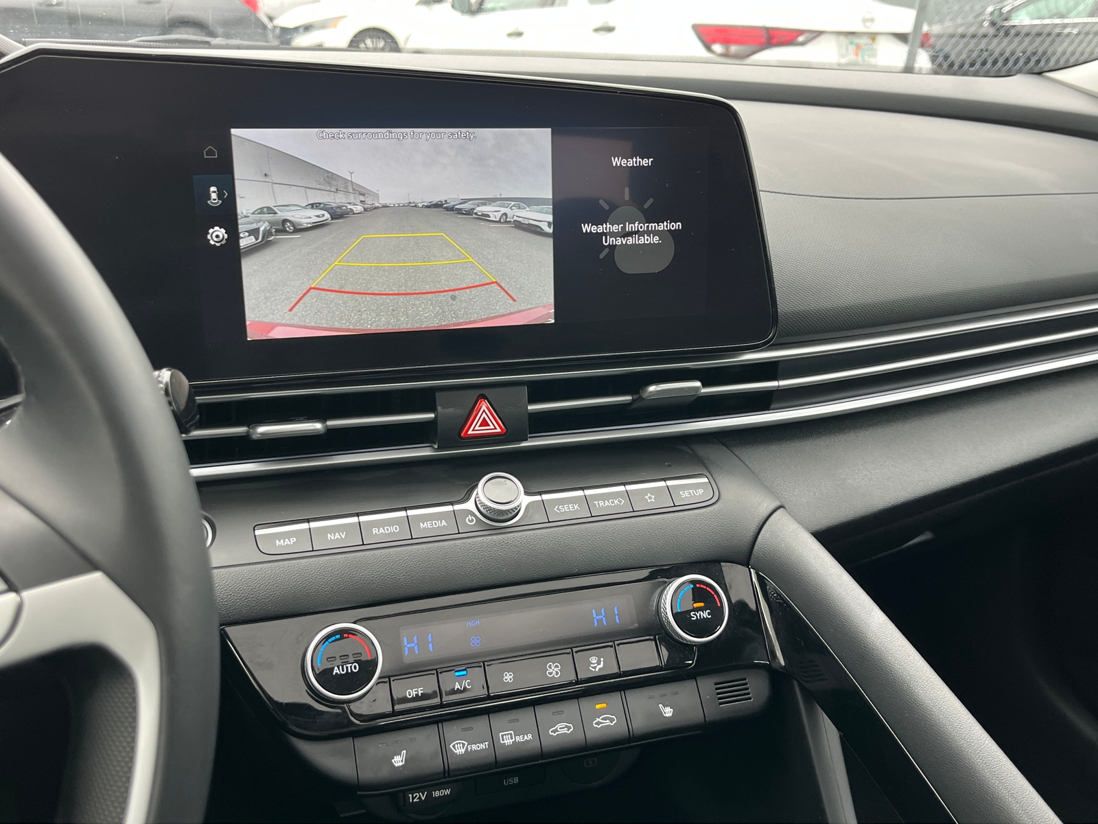 Thumbnail: 2025 Hyundai Elantra - 4