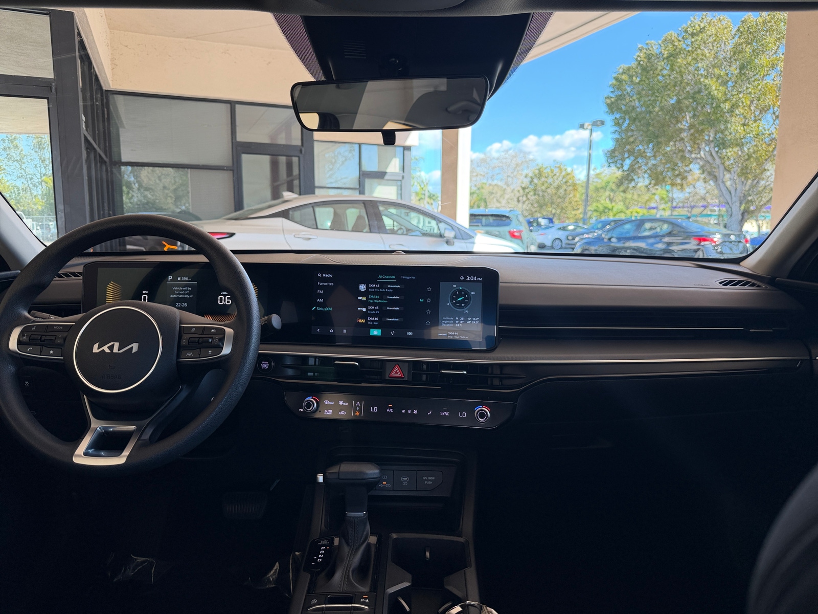 Thumbnail: 2025 Kia K5 - 3