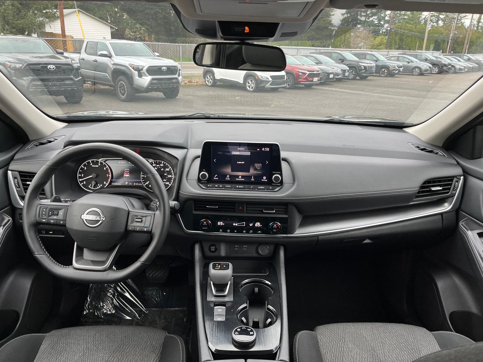 Thumbnail: 2025 Nissan Rogue - 3