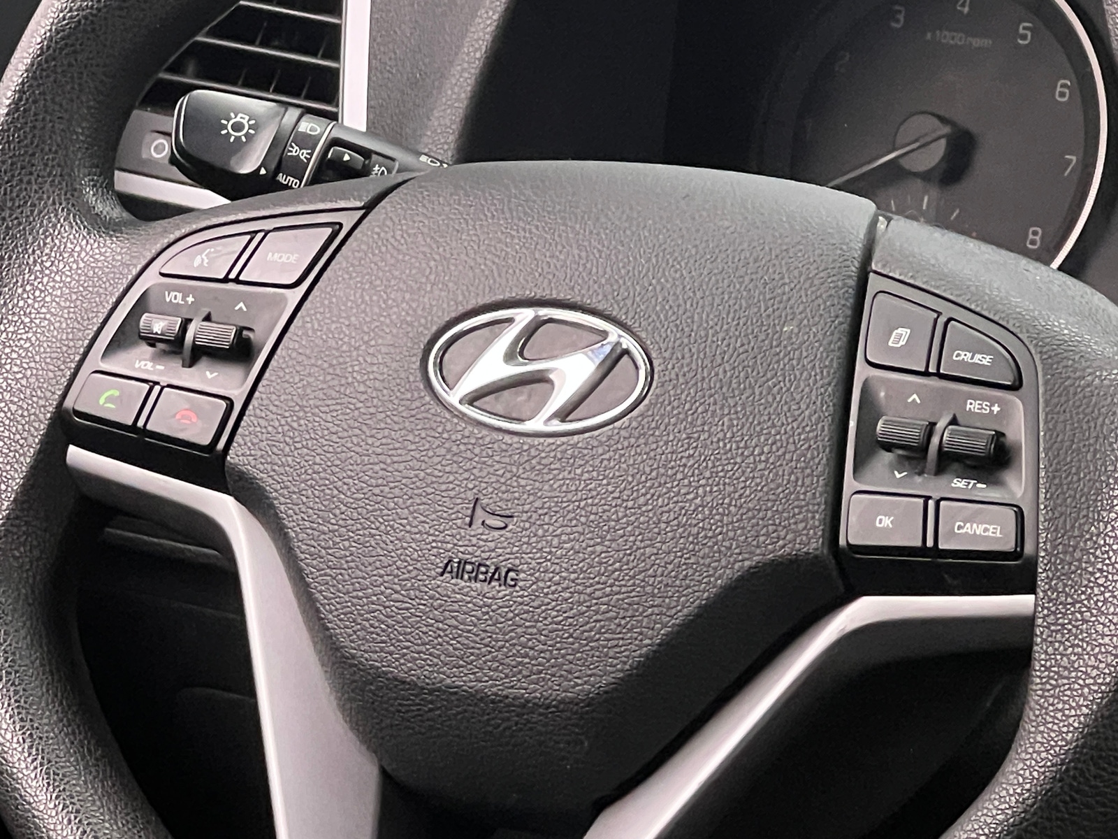 Thumbnail: 2017 Hyundai Tucson - 5