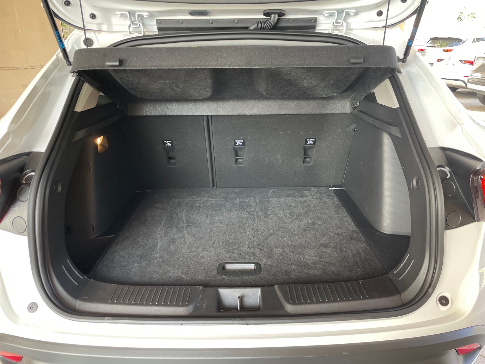 Thumbnail: 2025 Chevrolet Trax - 6