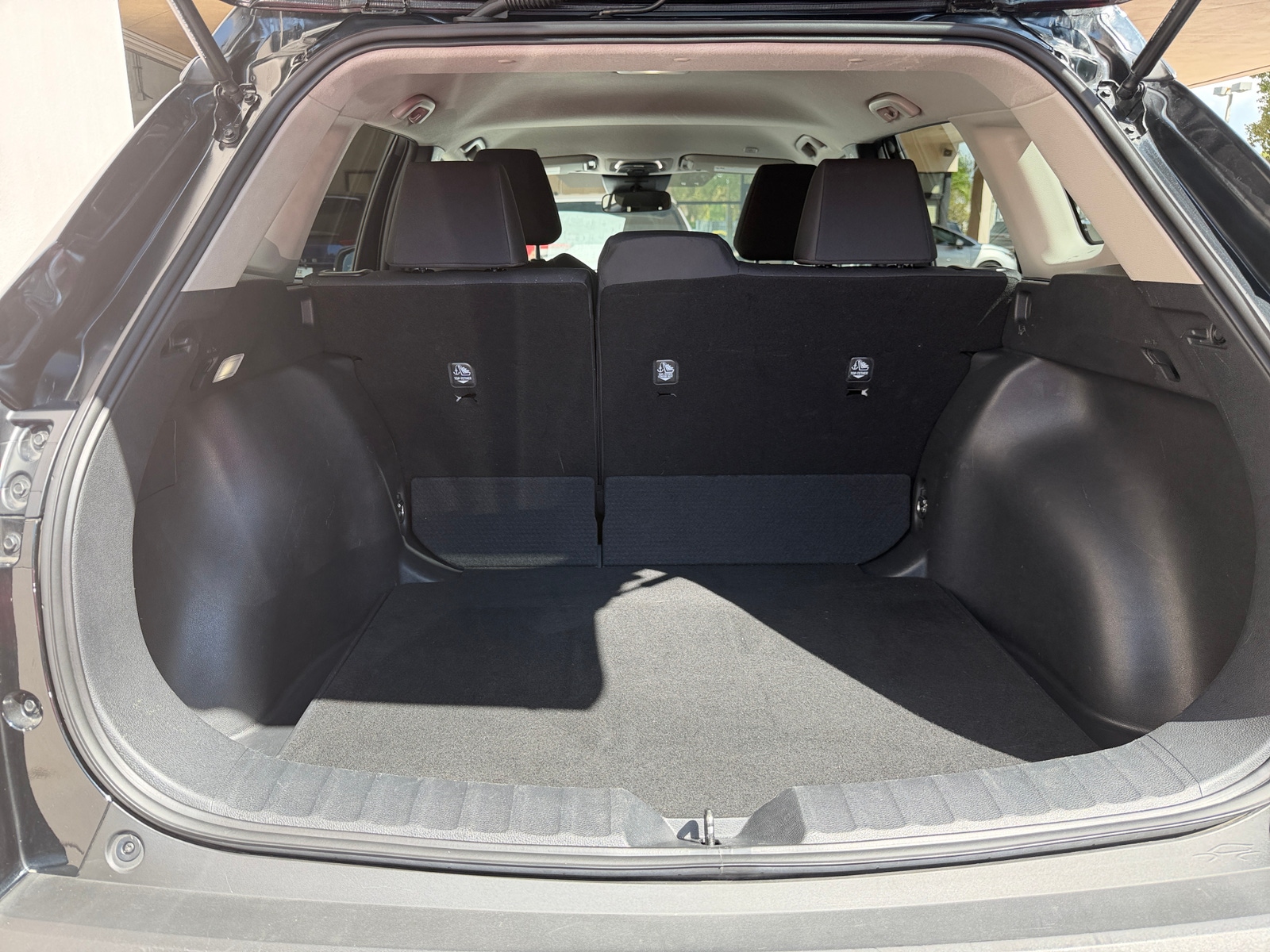 Thumbnail: 2025 Toyota Corolla Cross - 4