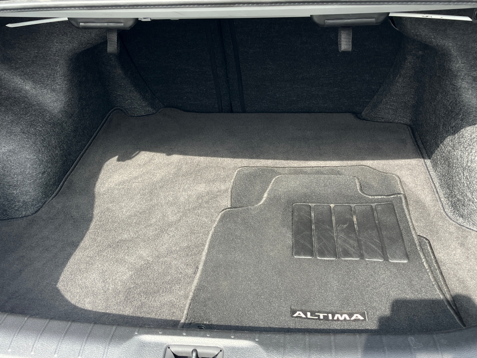 Thumbnail: 2025 Nissan Altima - 6