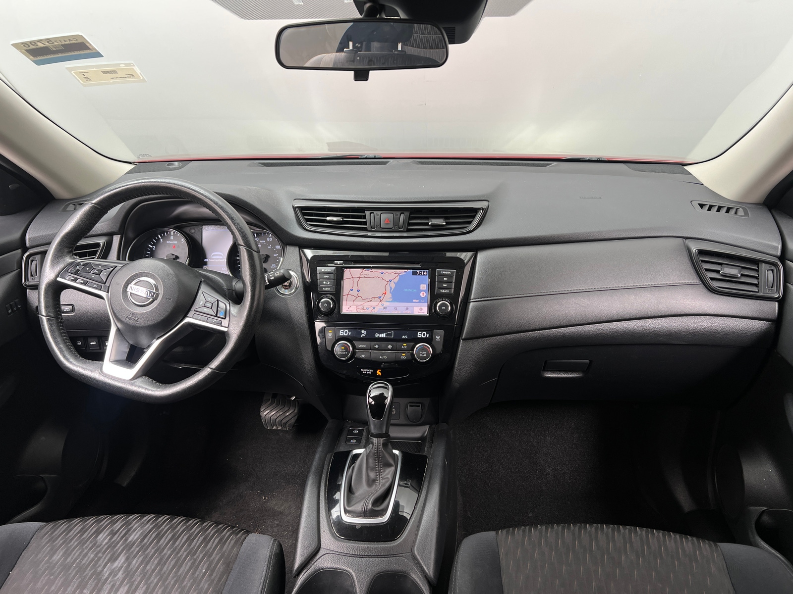 Thumbnail: 2019 Nissan Rogue - 3