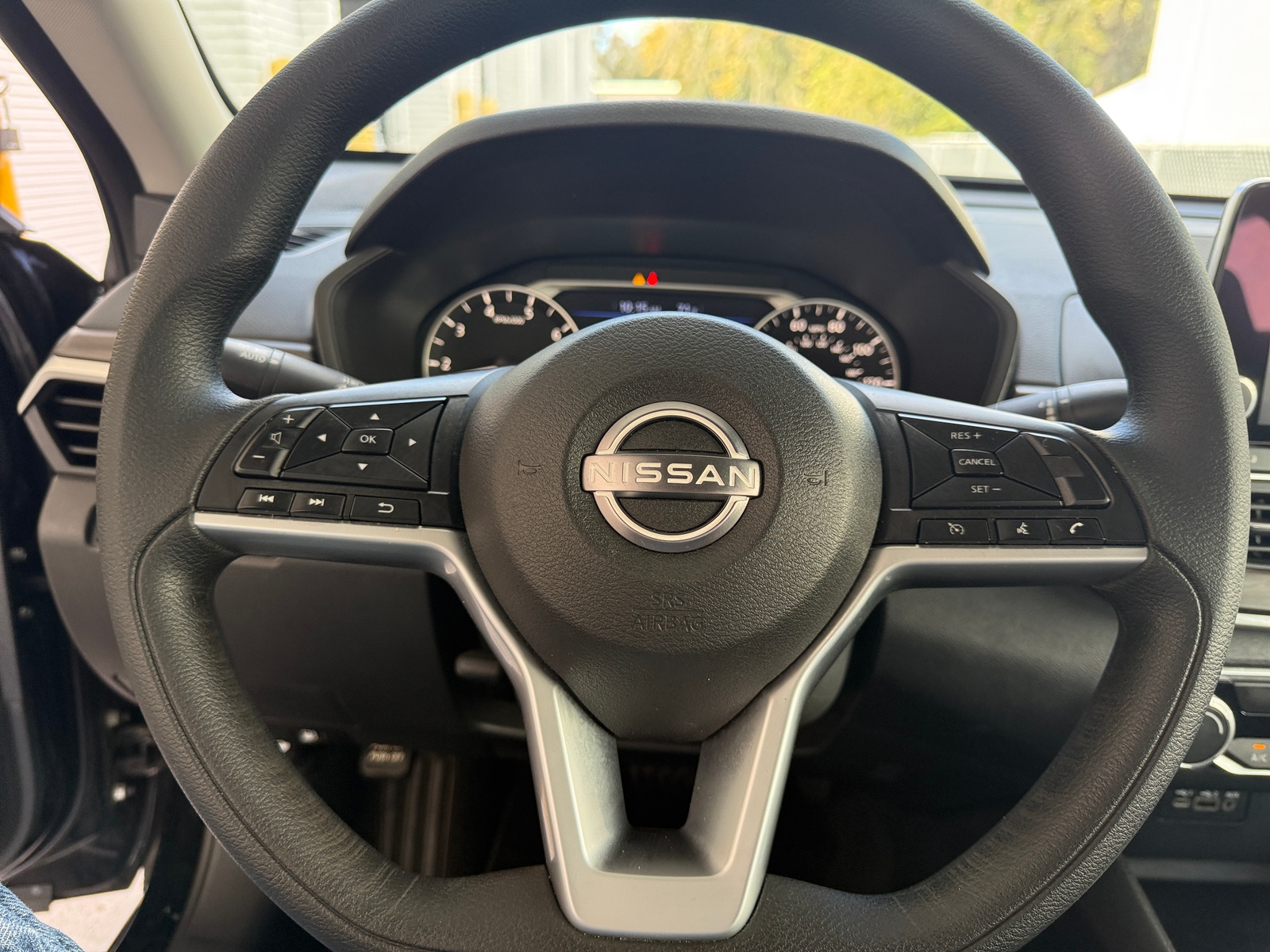 Thumbnail: 2025 Nissan Altima - 5