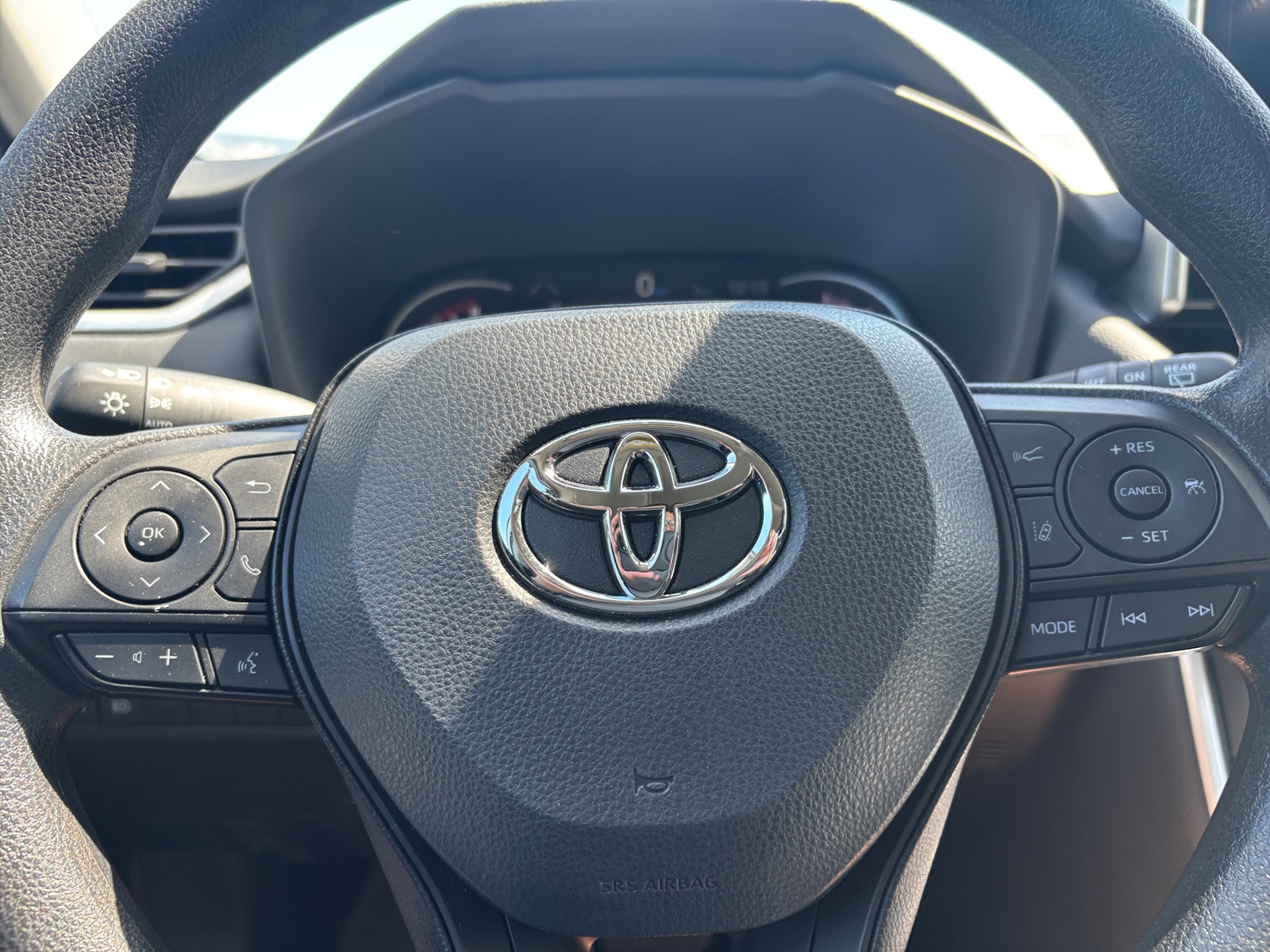 Thumbnail: 2025 Toyota RAV4 - 5