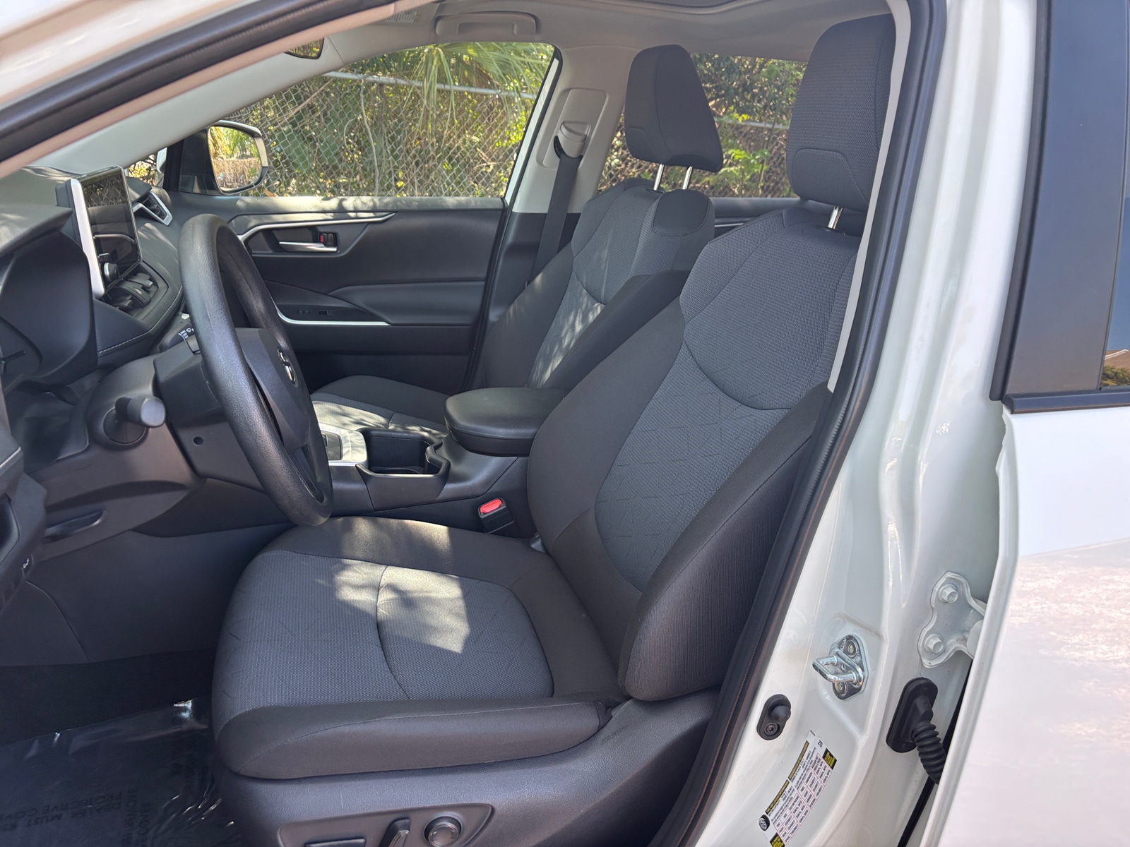 Thumbnail: 2025 Toyota RAV4 - 2