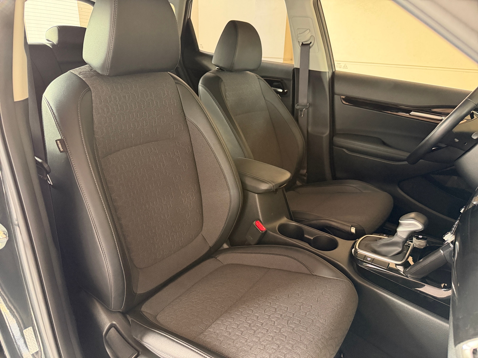 Thumbnail: 2025 Kia Seltos - 2