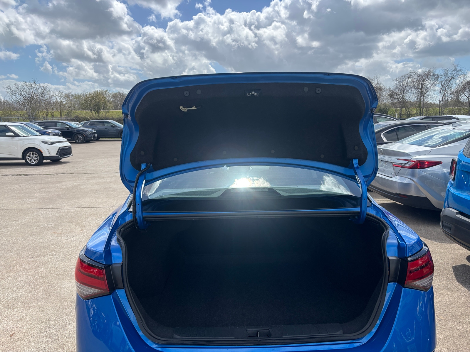 Thumbnail: 2025 Nissan Sentra - 6