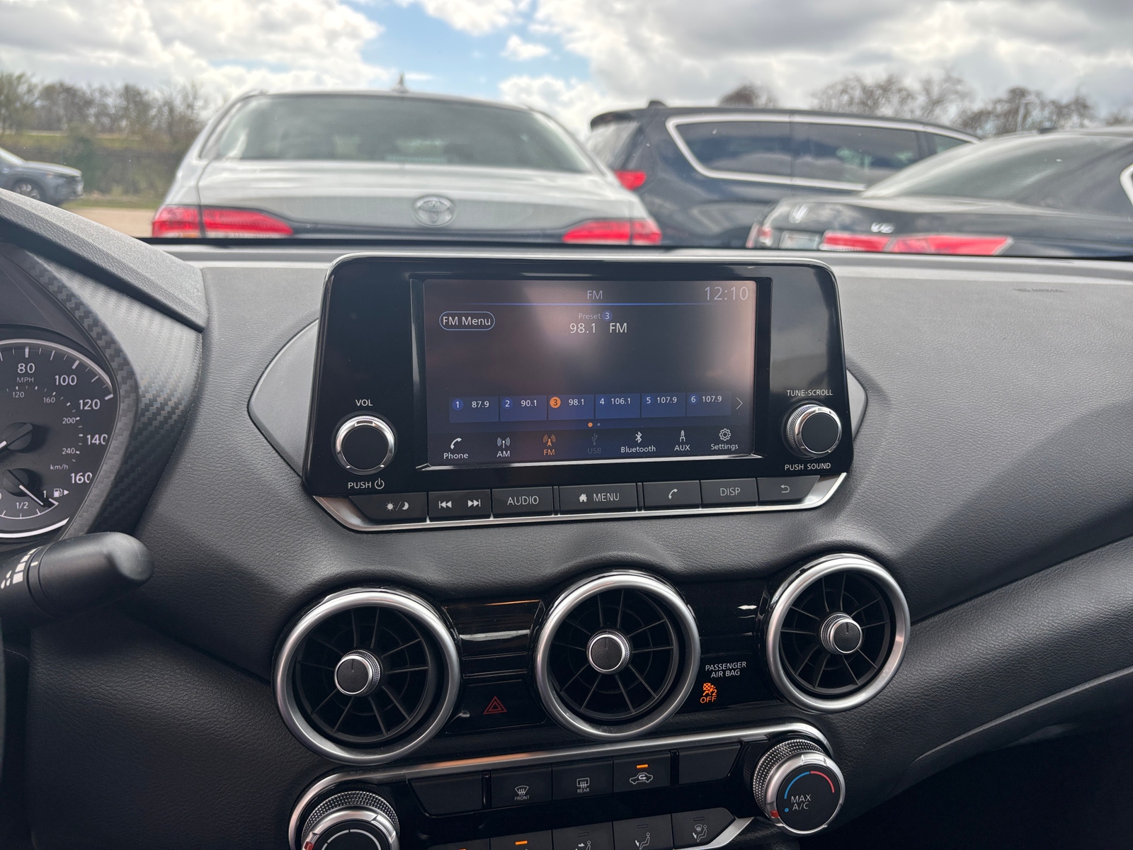 Thumbnail: 2025 Nissan Sentra - 4