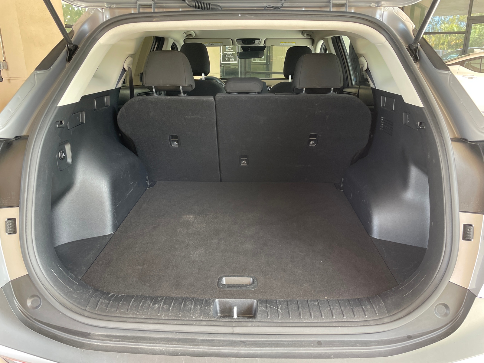 Thumbnail: 2025 Kia Sportage - 6