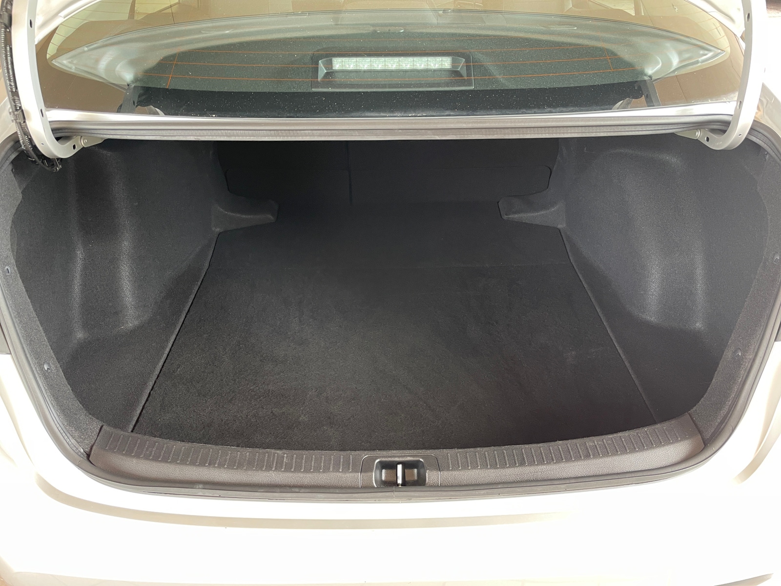 Thumbnail: 2025 Toyota Corolla - 6