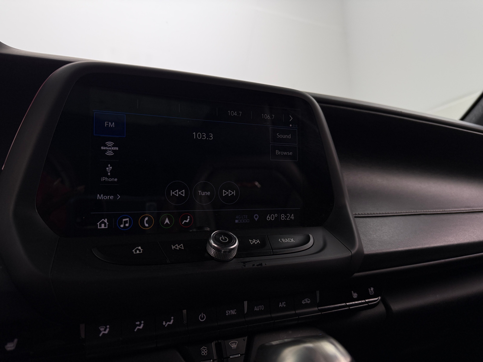 Thumbnail: 2019 Chevrolet Camaro - 2