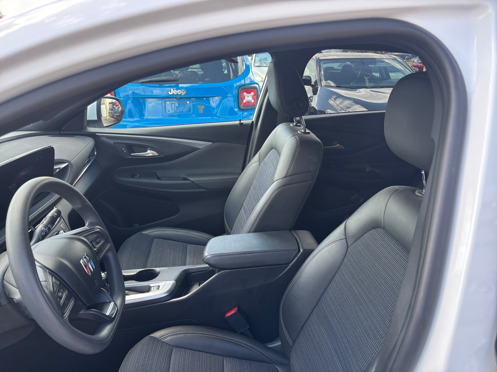 Thumbnail: 2025 Buick Envista - 2