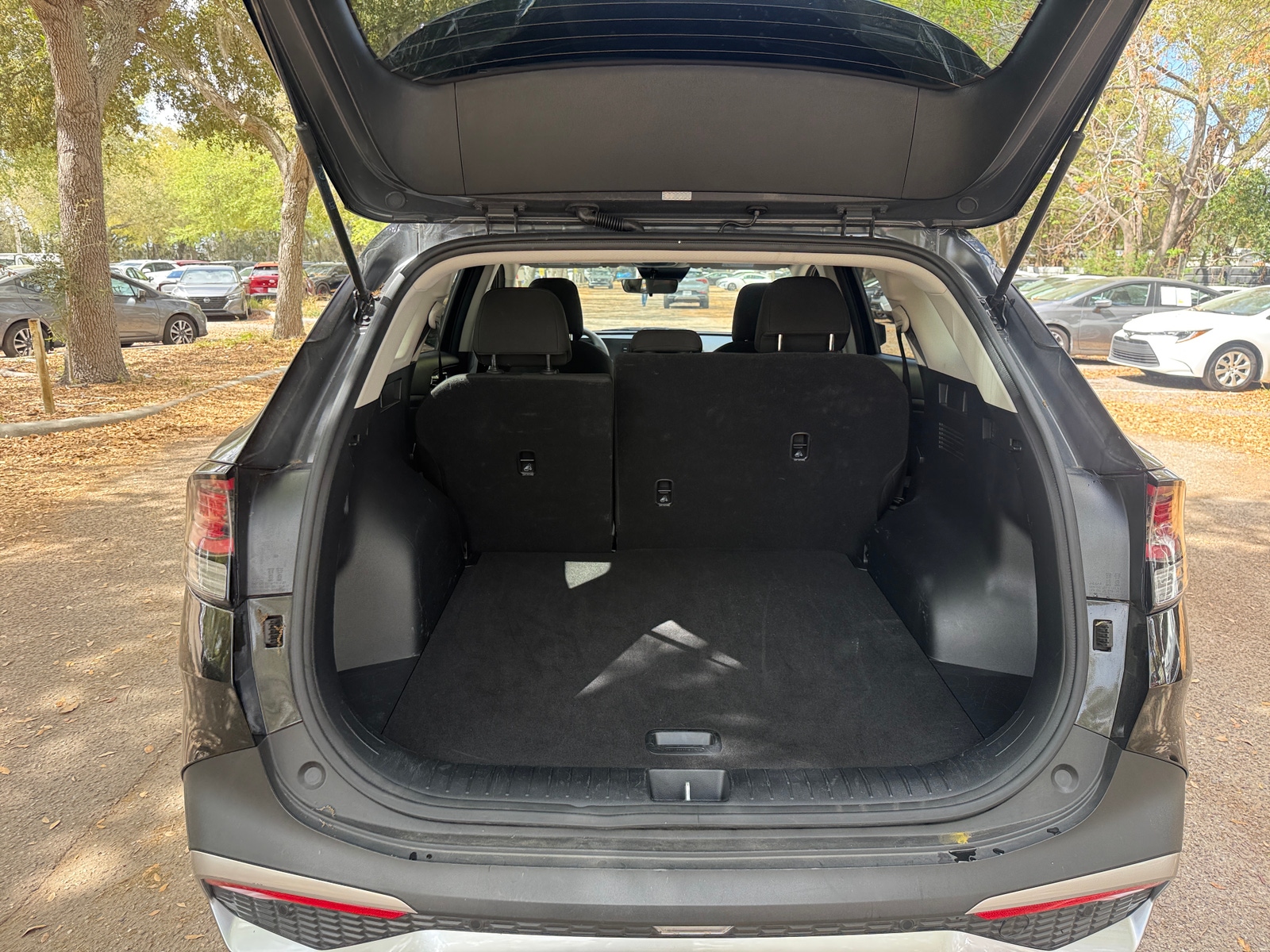 Thumbnail: 2025 Kia Sportage - 4