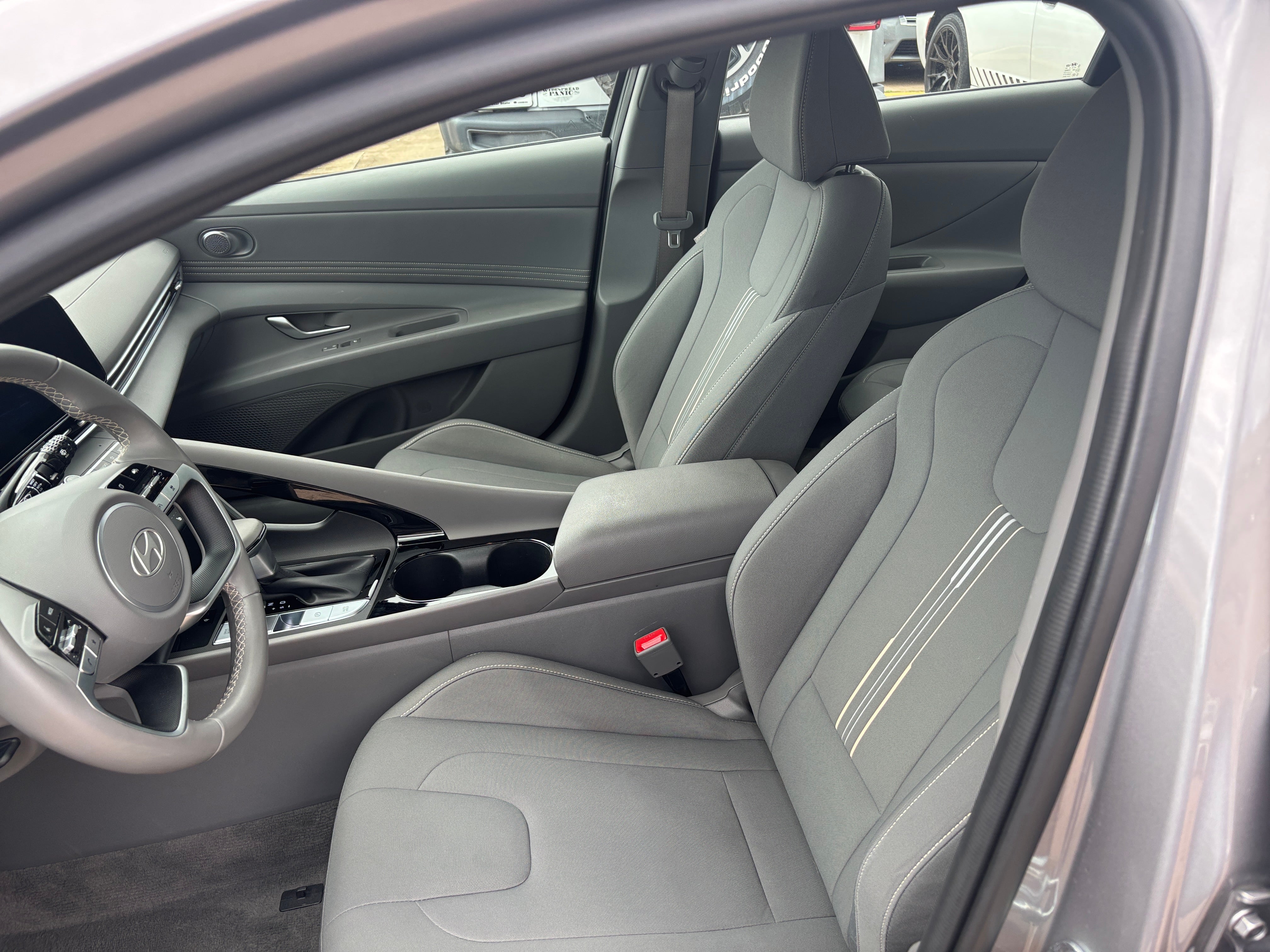 Thumbnail: 2025 Hyundai Elantra - 2