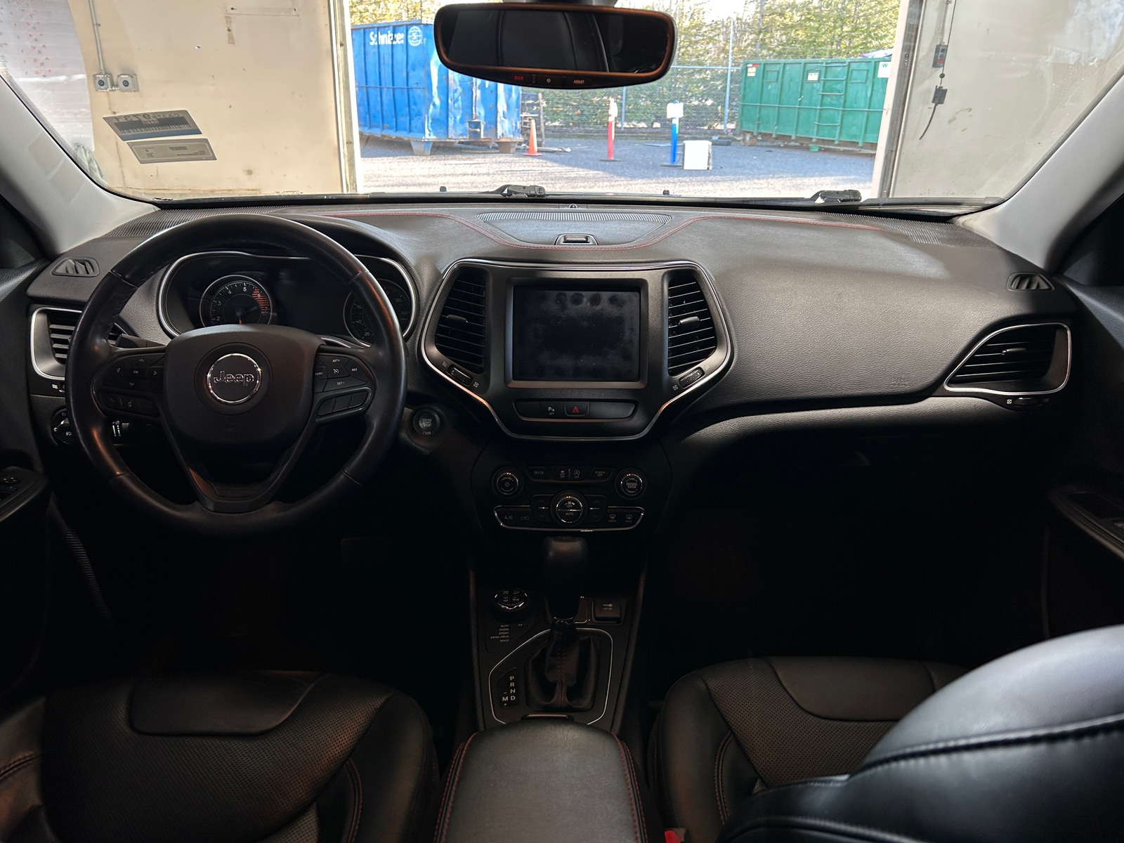 Thumbnail: 2019 Jeep Cherokee - 2