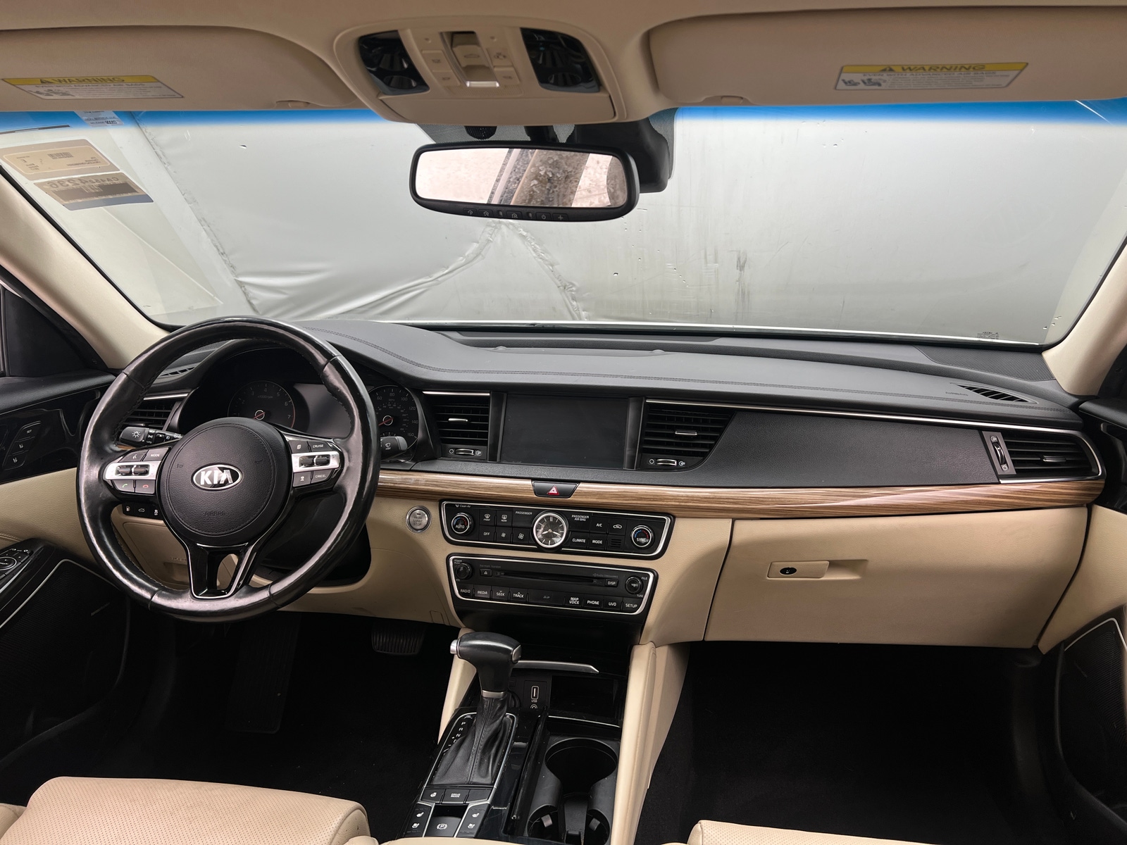 Thumbnail: 2017 Kia Cadenza - 2