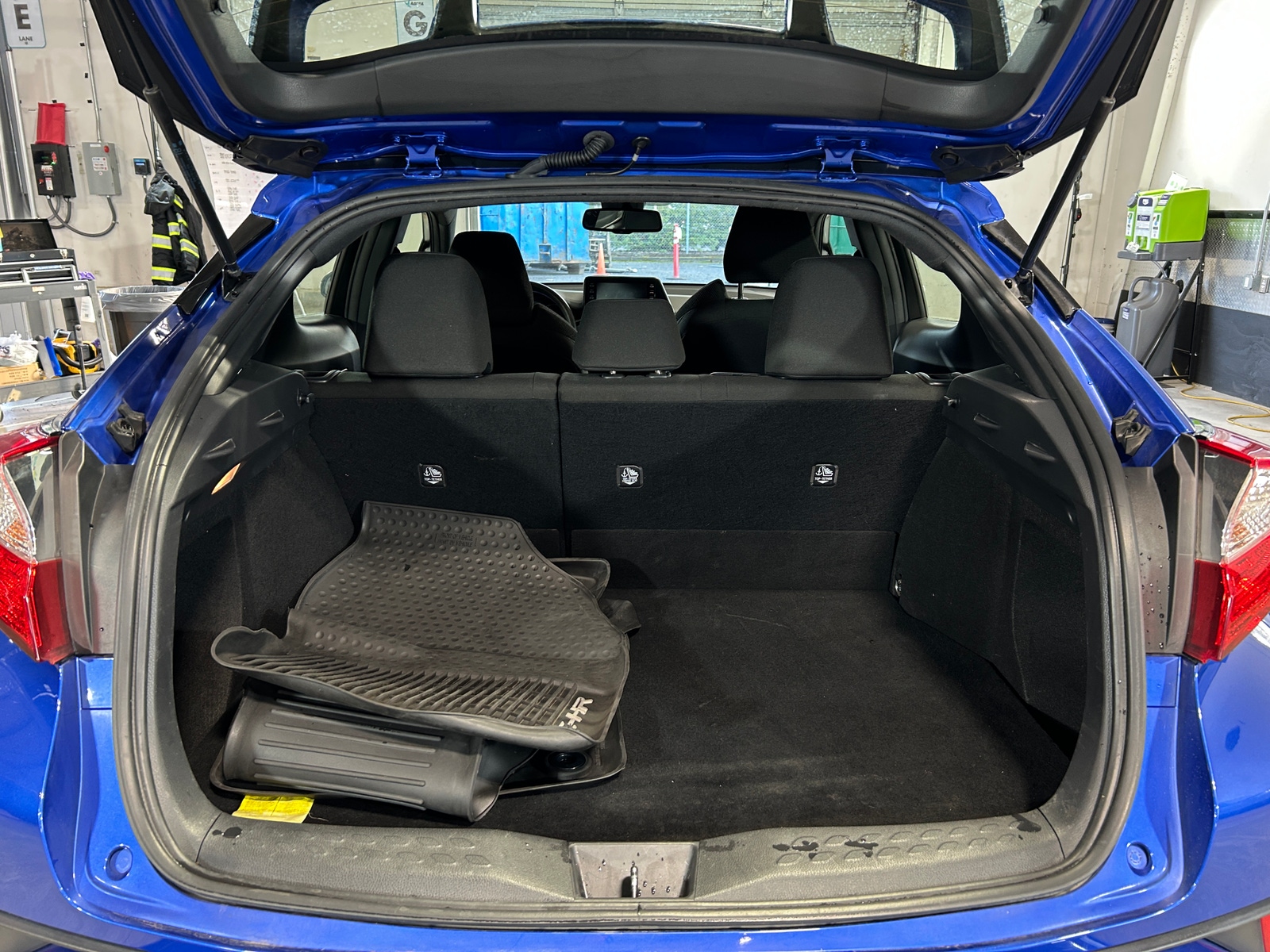 Thumbnail: 2019 Toyota C-HR - 7