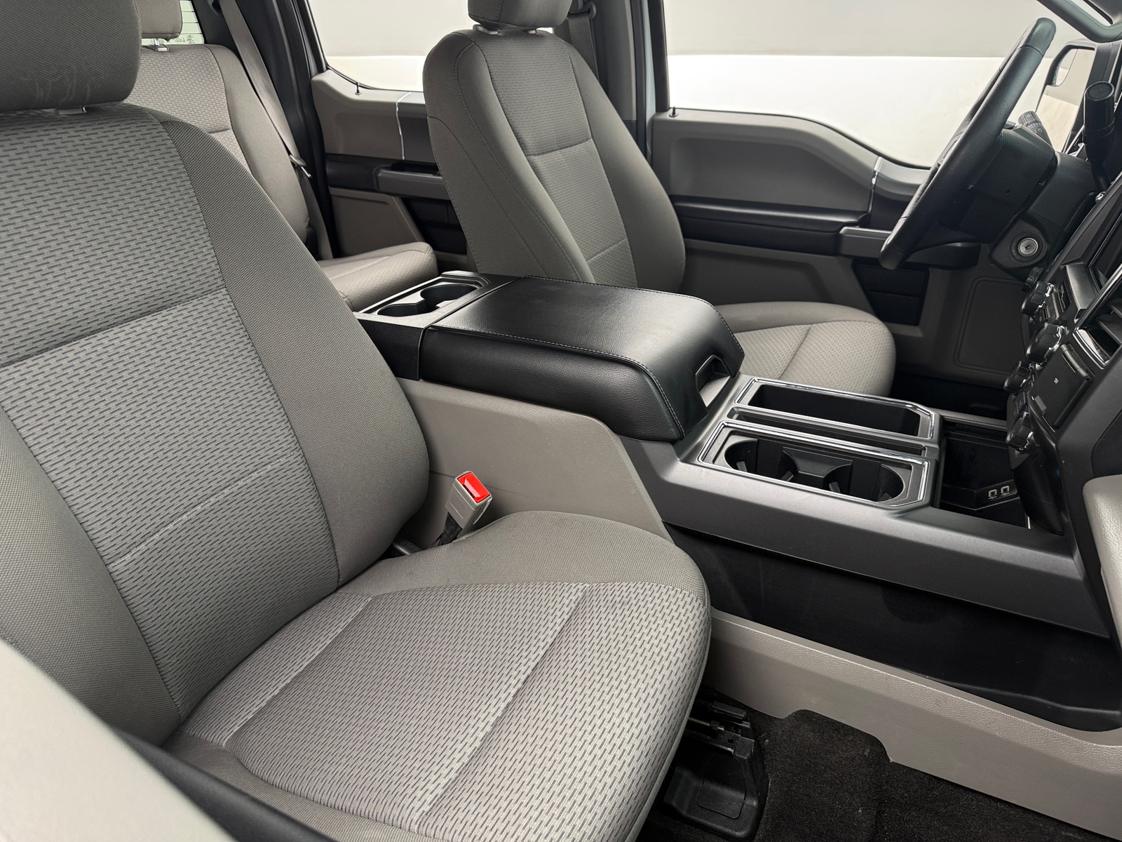 Thumbnail: 2020 Ford Econoline - 2