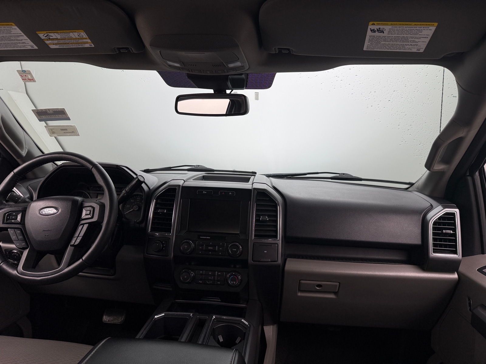 Thumbnail: 2020 Ford Econoline - 3