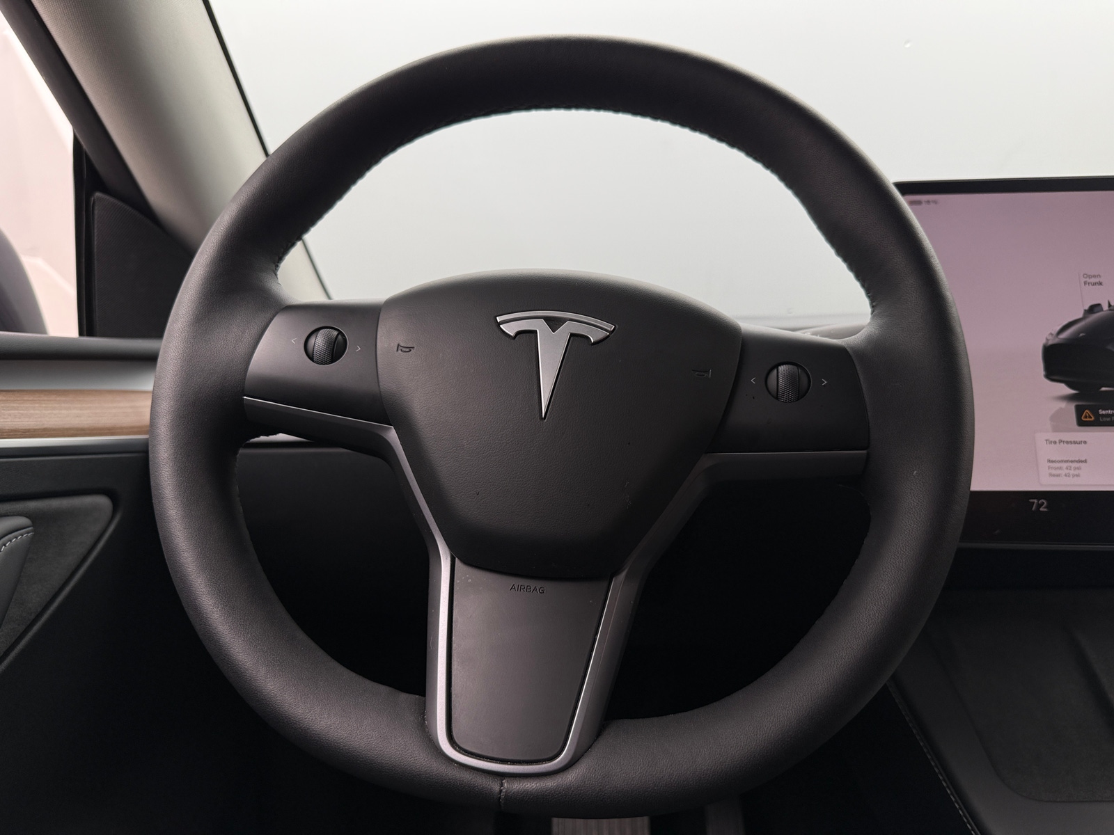 Thumbnail: 2024 Tesla Model Y - 4