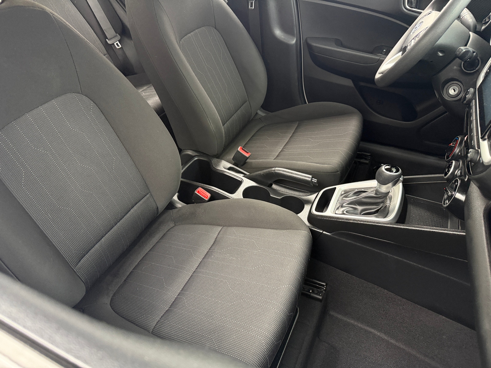 Thumbnail: 2022 Hyundai Venue - 2