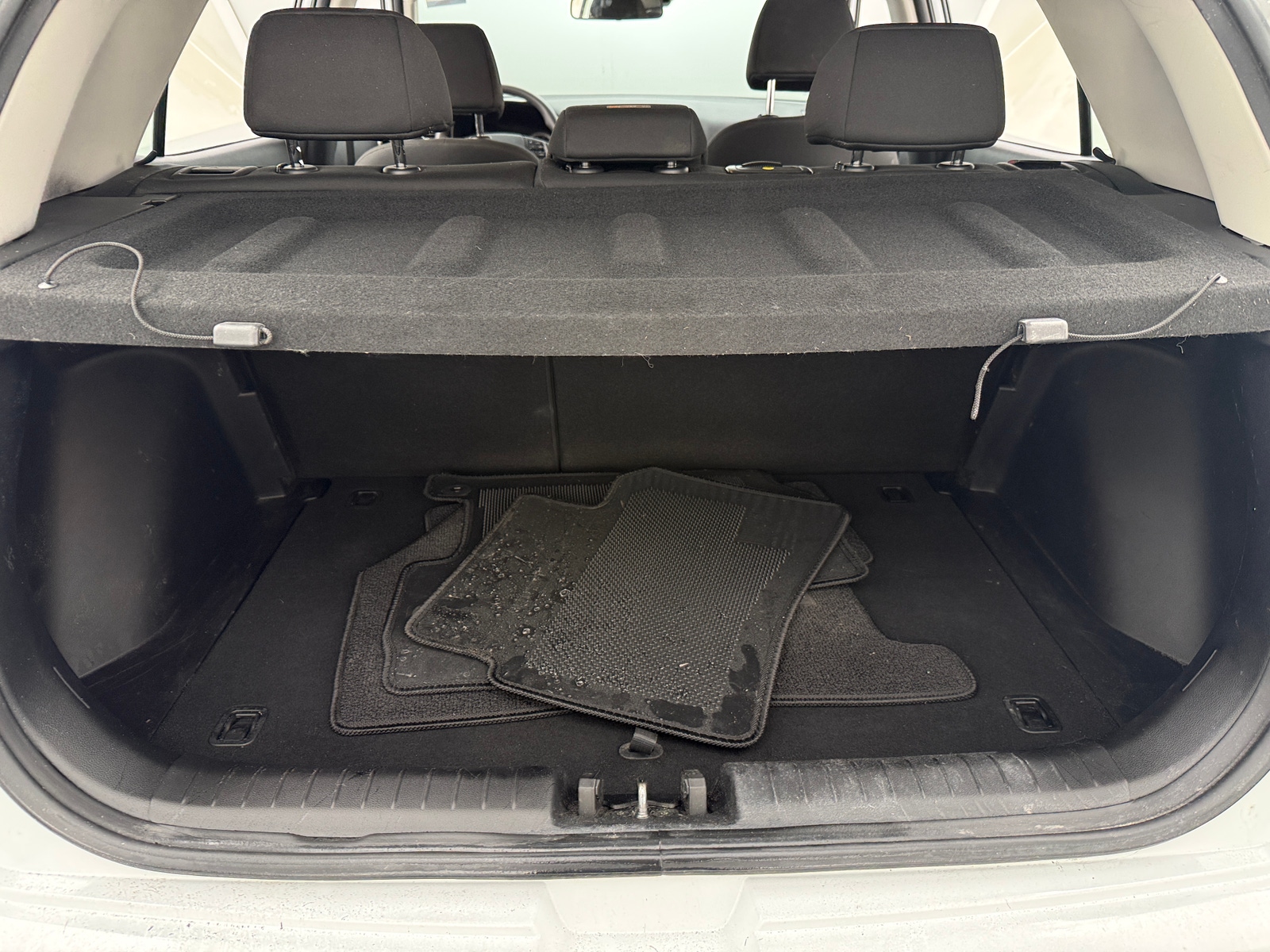 Thumbnail: 2022 Hyundai Venue - 7